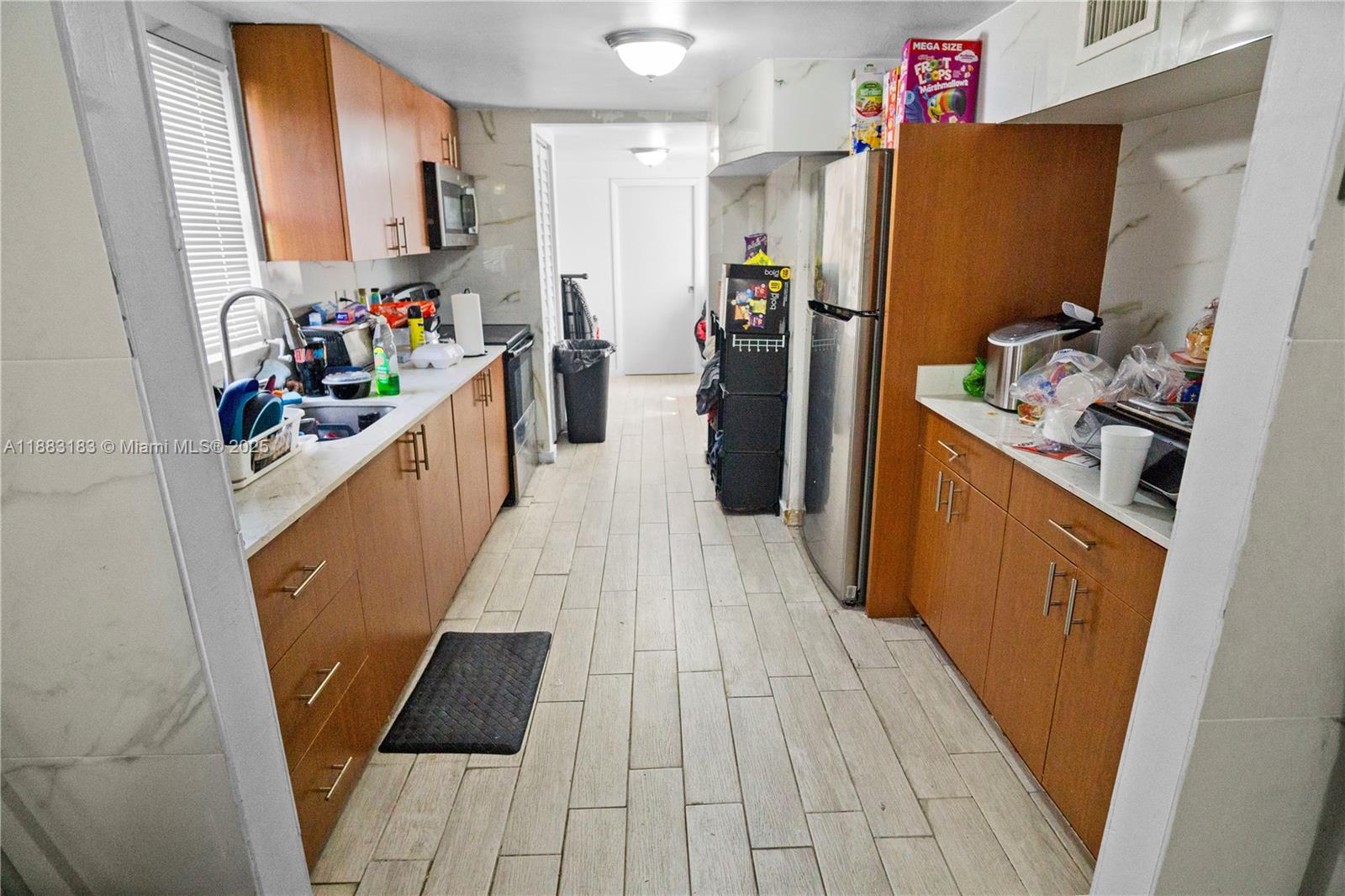 HOLLYWOOD BEACH GARDENS - Residential Income