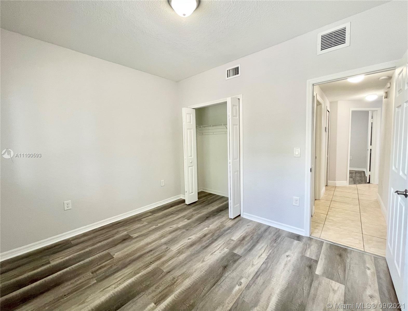 TROPICAL LANDINGS CONDO - Residential Lease