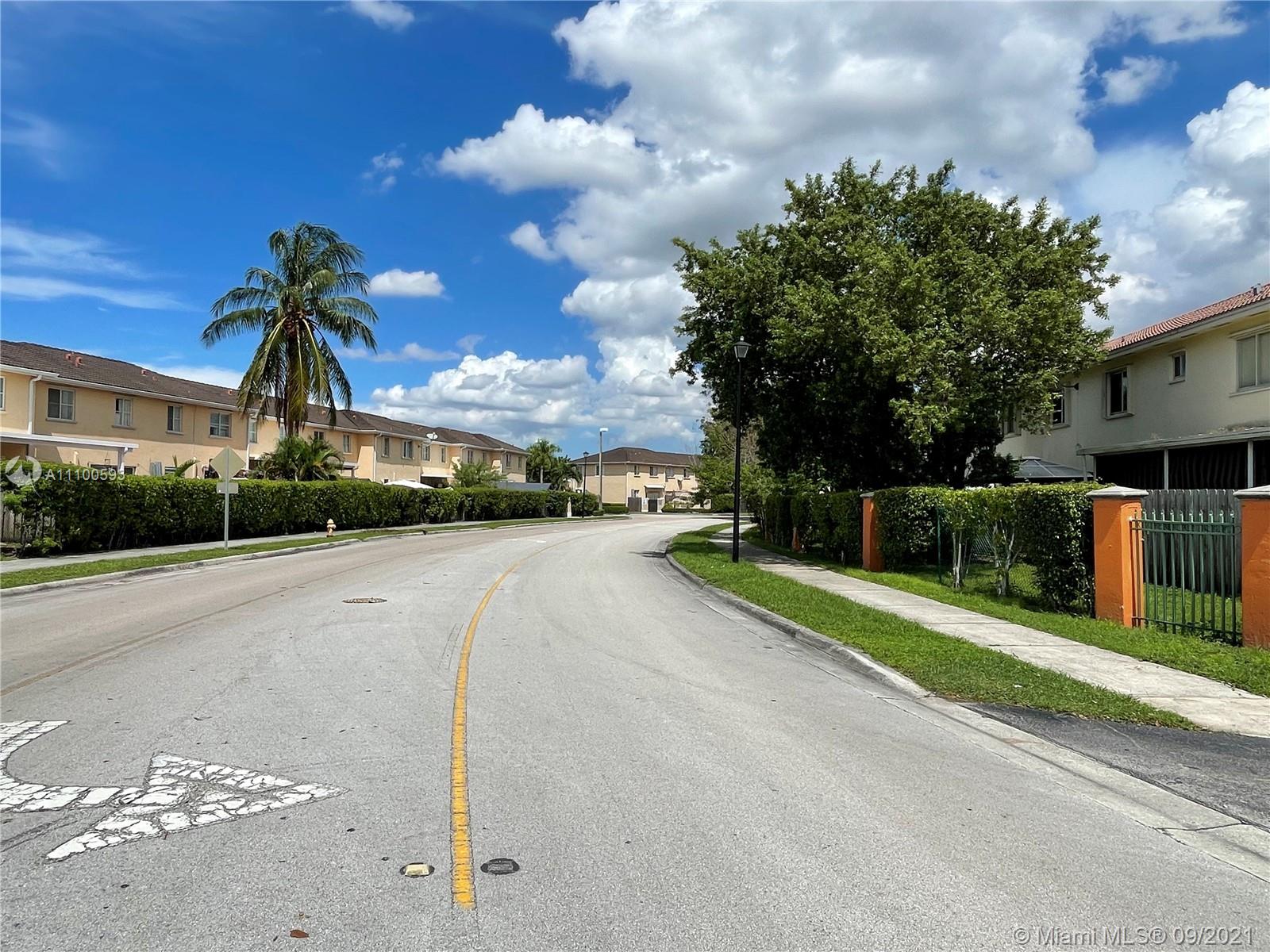 TROPICAL LANDINGS CONDO - Residential Lease