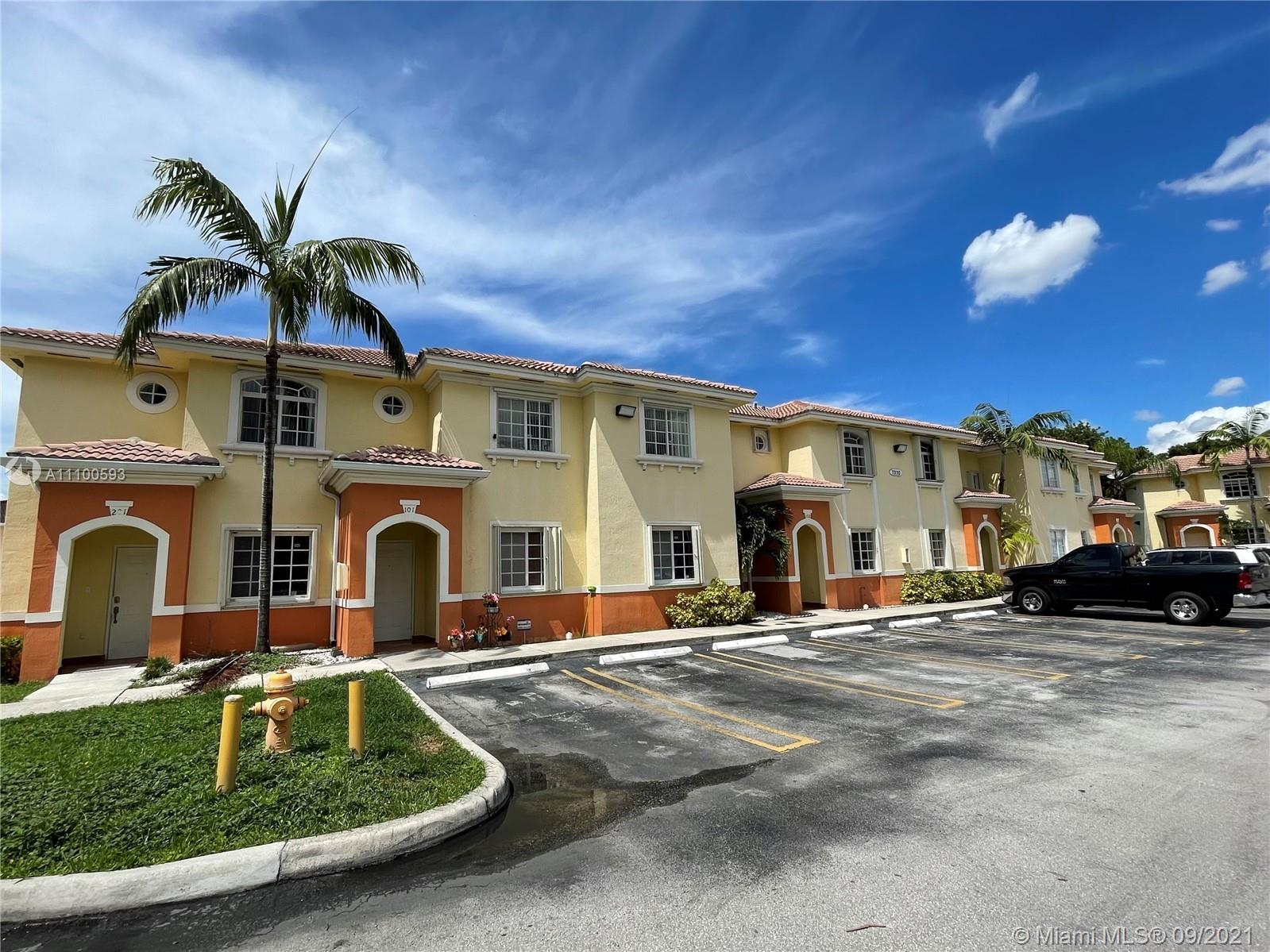 TROPICAL LANDINGS CONDO - Residential Lease
