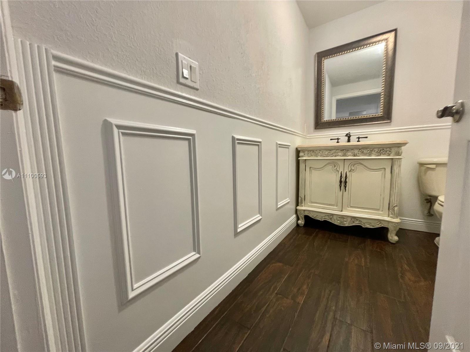 TROPICAL LANDINGS CONDO - Residential Lease