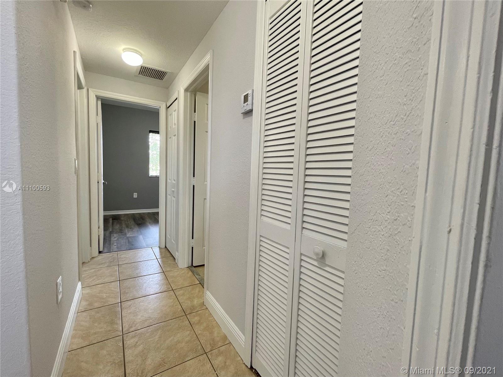 TROPICAL LANDINGS CONDO - Residential Lease