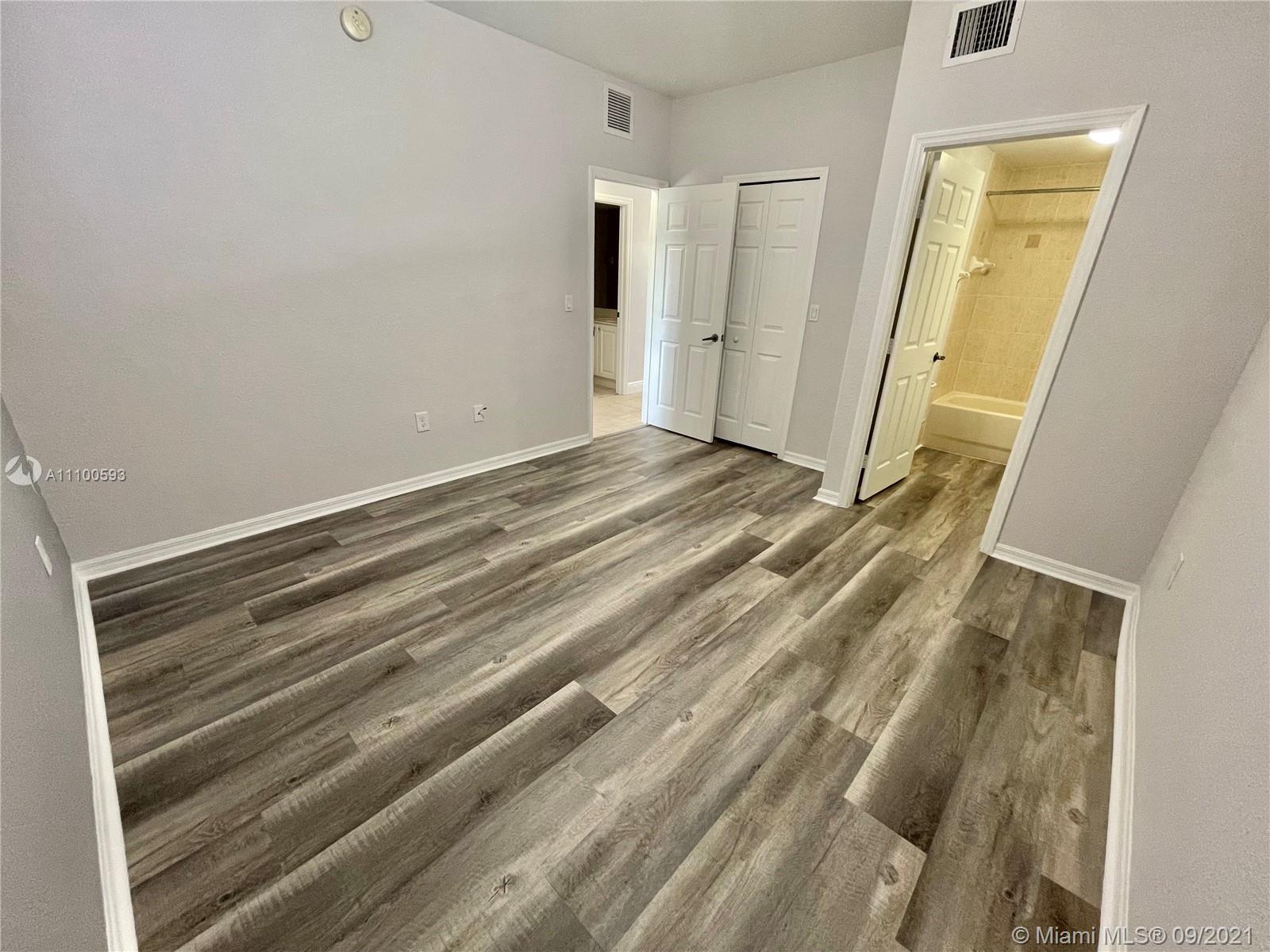 TROPICAL LANDINGS CONDO - Residential Lease