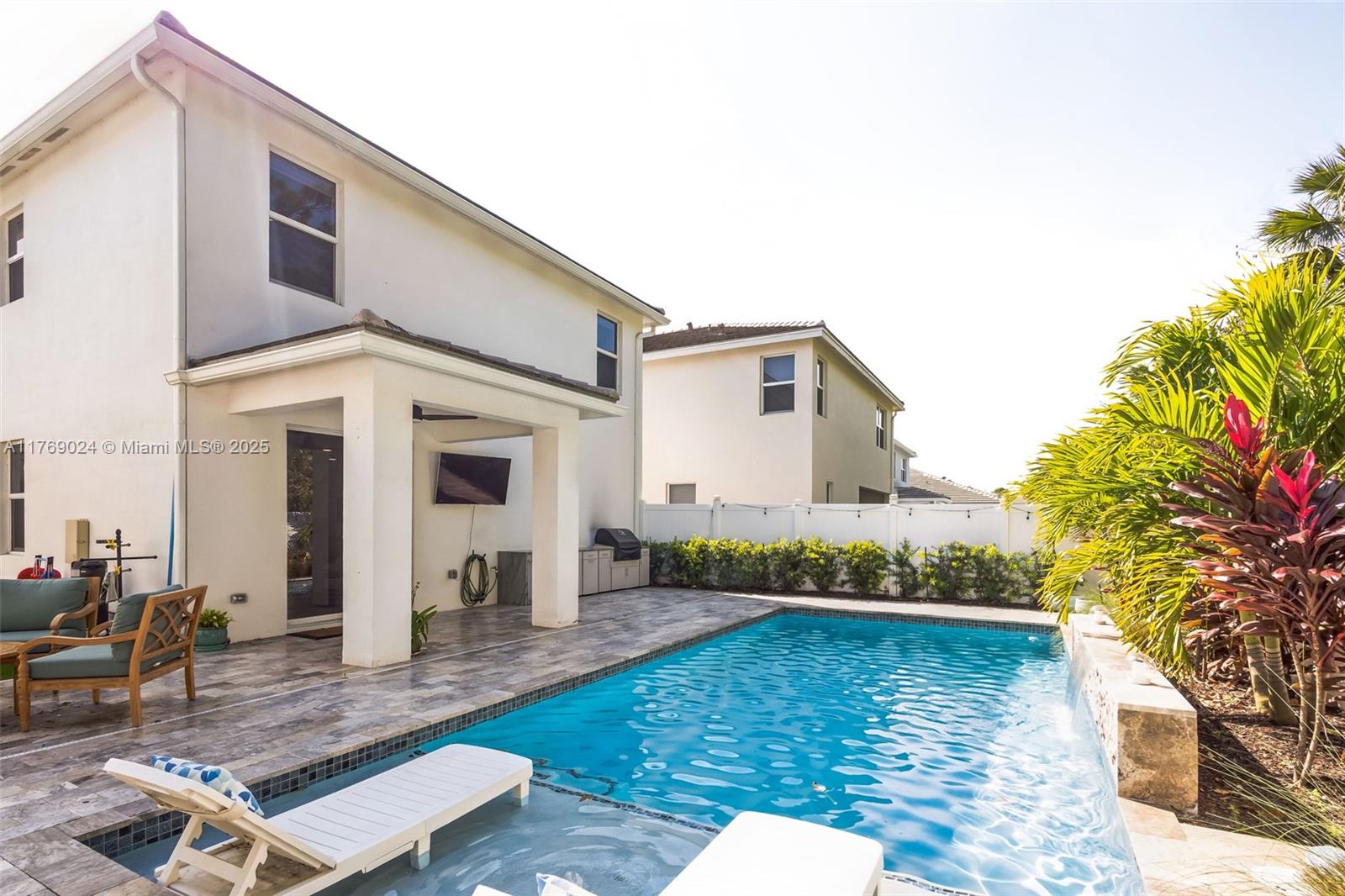 RESERVE AT JUPITER - Residential