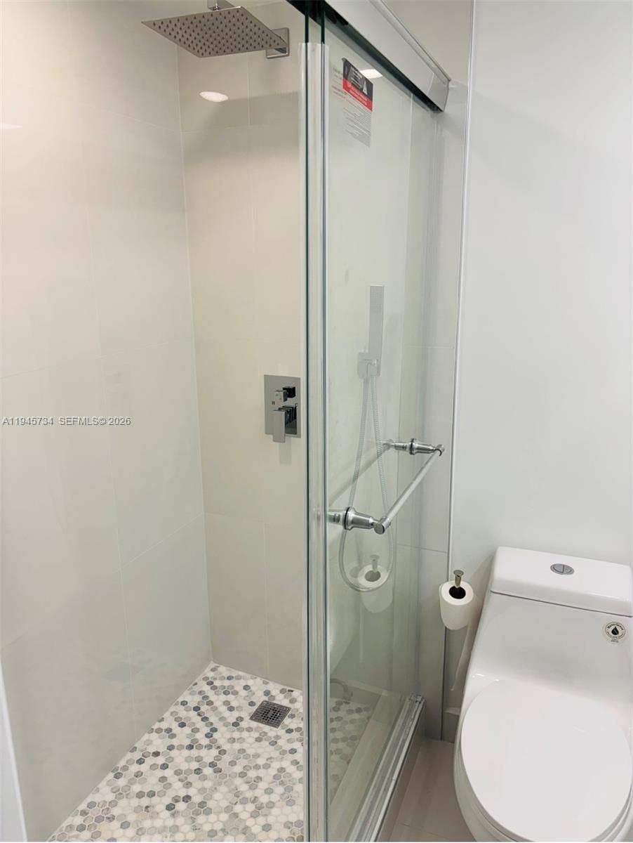 ELLESMERE B CONDO - Residential