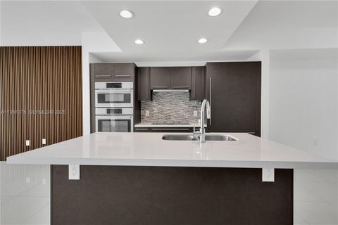 Photo of 7751 NW 107th Ave #518, Doral, FL 33178 (MLS # A11951375)