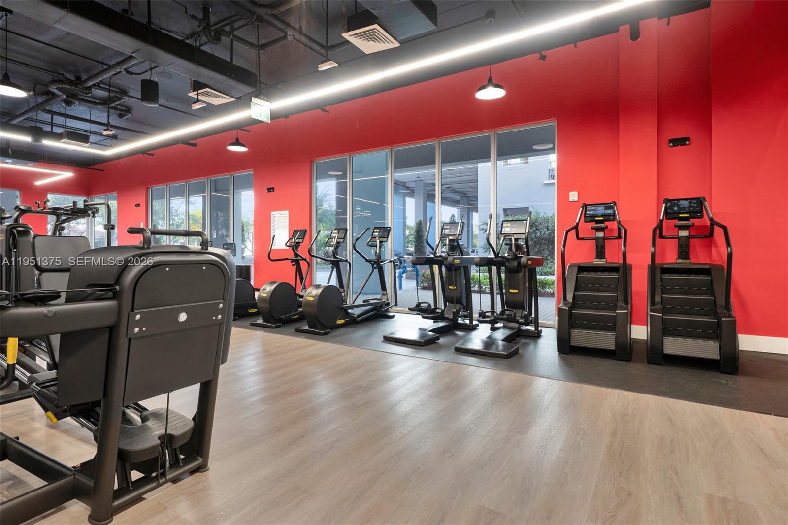 GRAND BAY COMMONS SOUTH - Residential