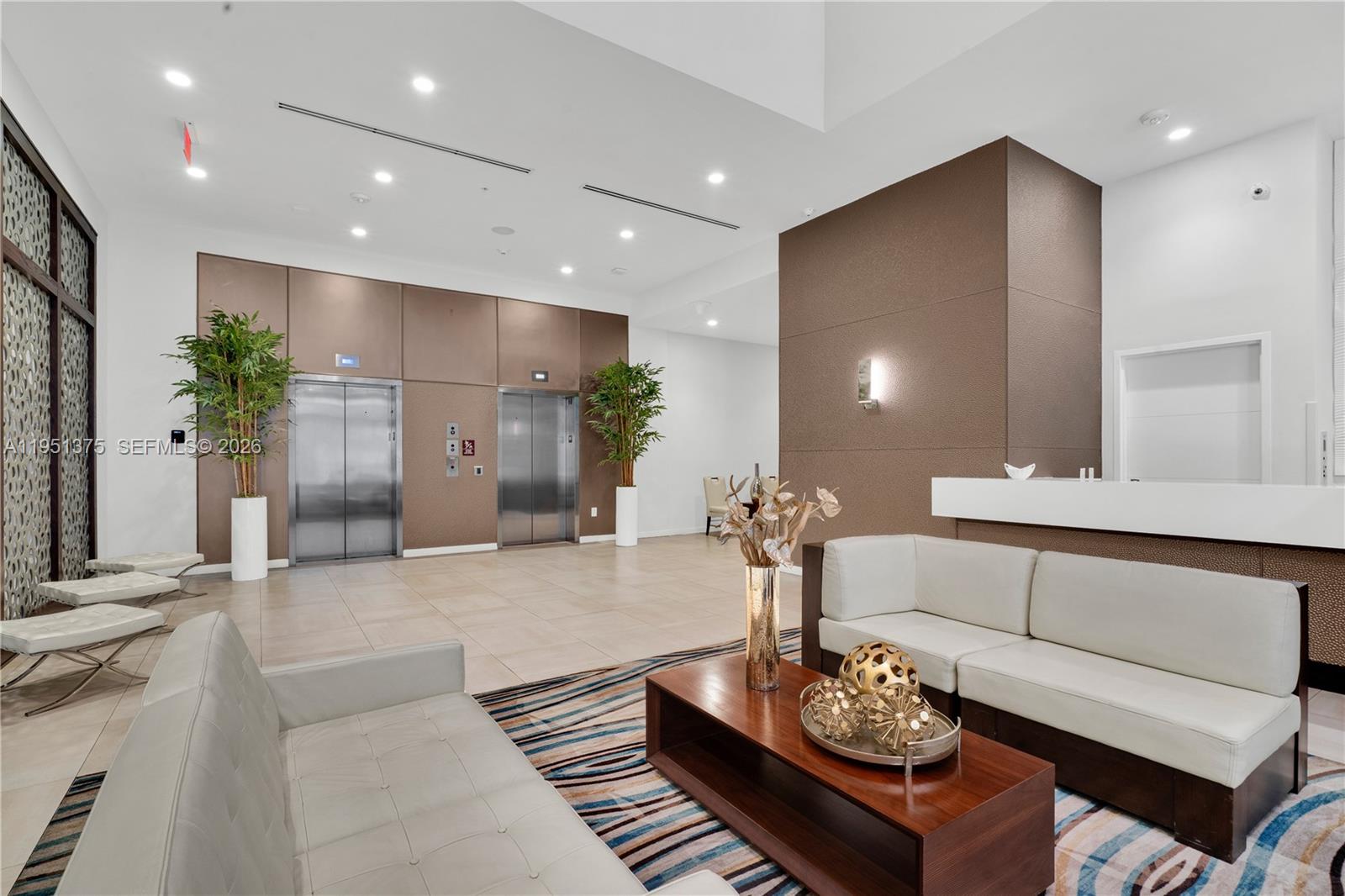 GRAND BAY COMMONS SOUTH - Residential