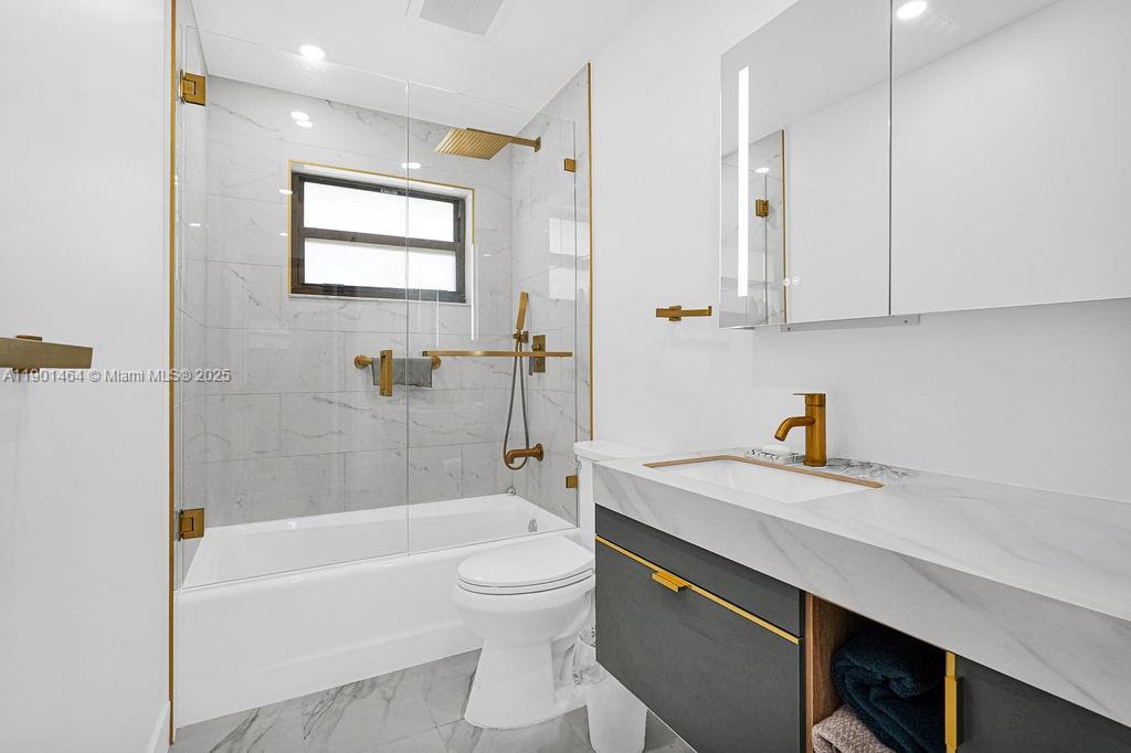 HAPPY FARMS ACRES 2 - Residential