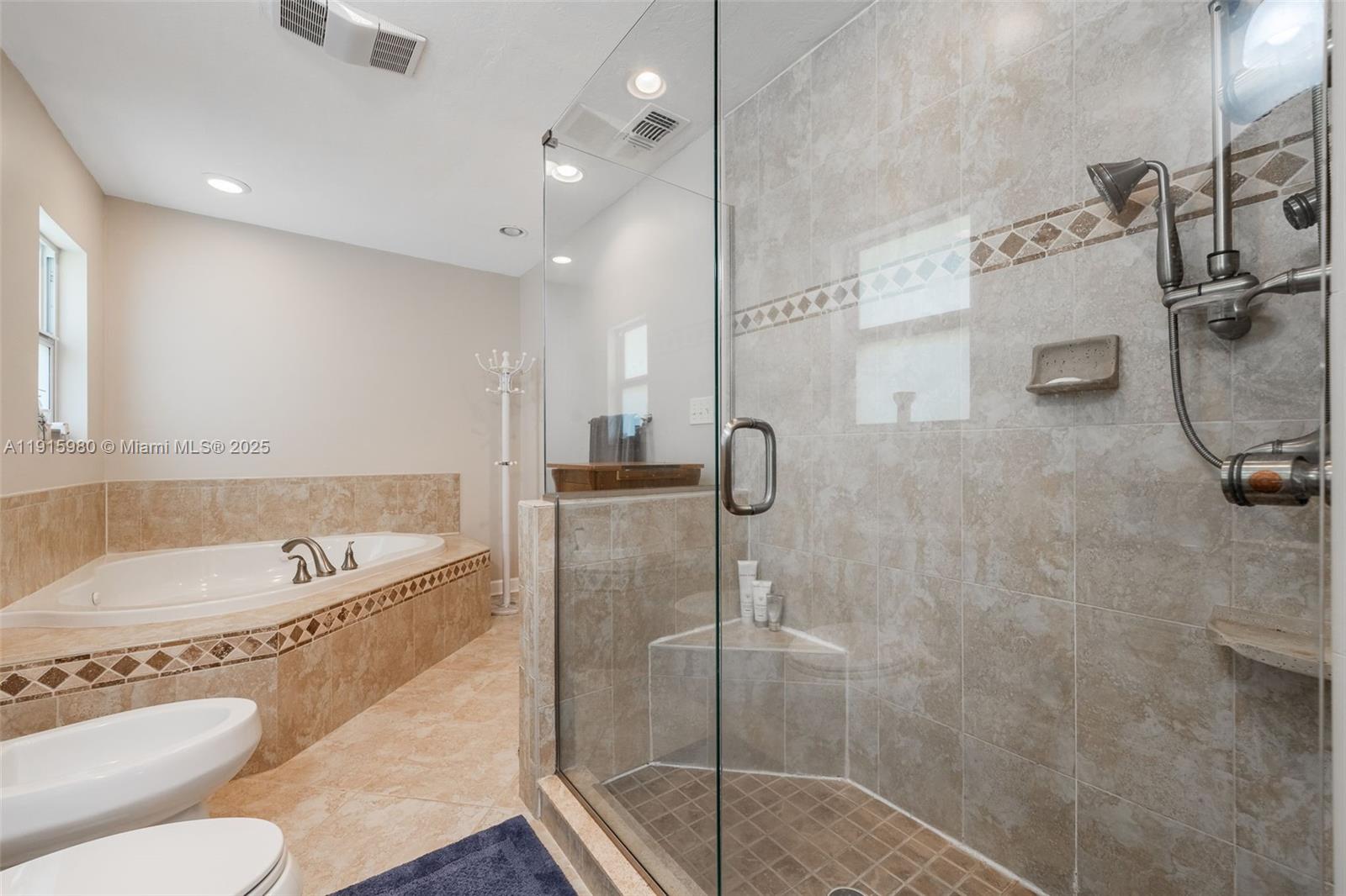 PALM ISLES - Residential