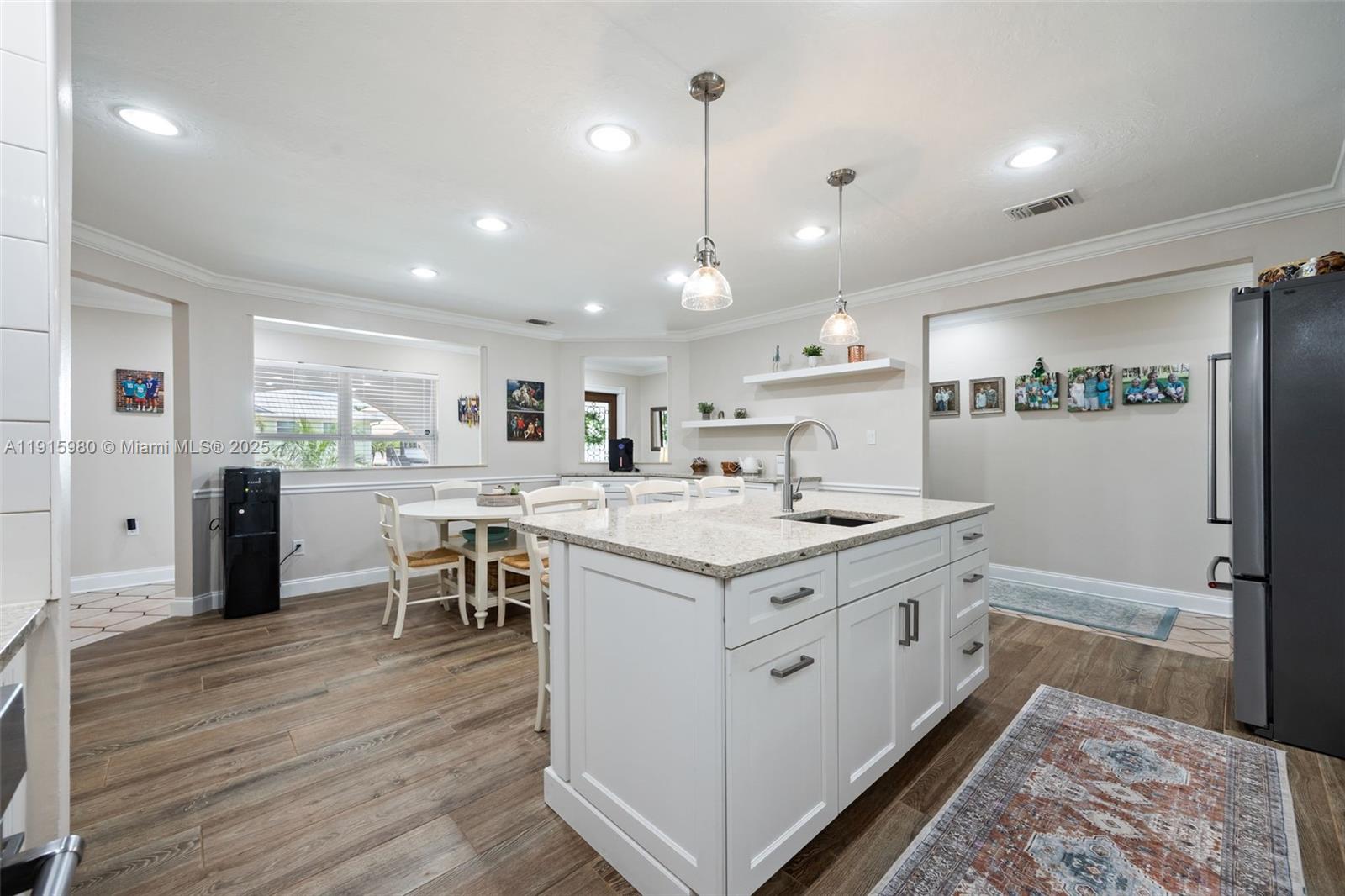 PALM ISLES - Residential