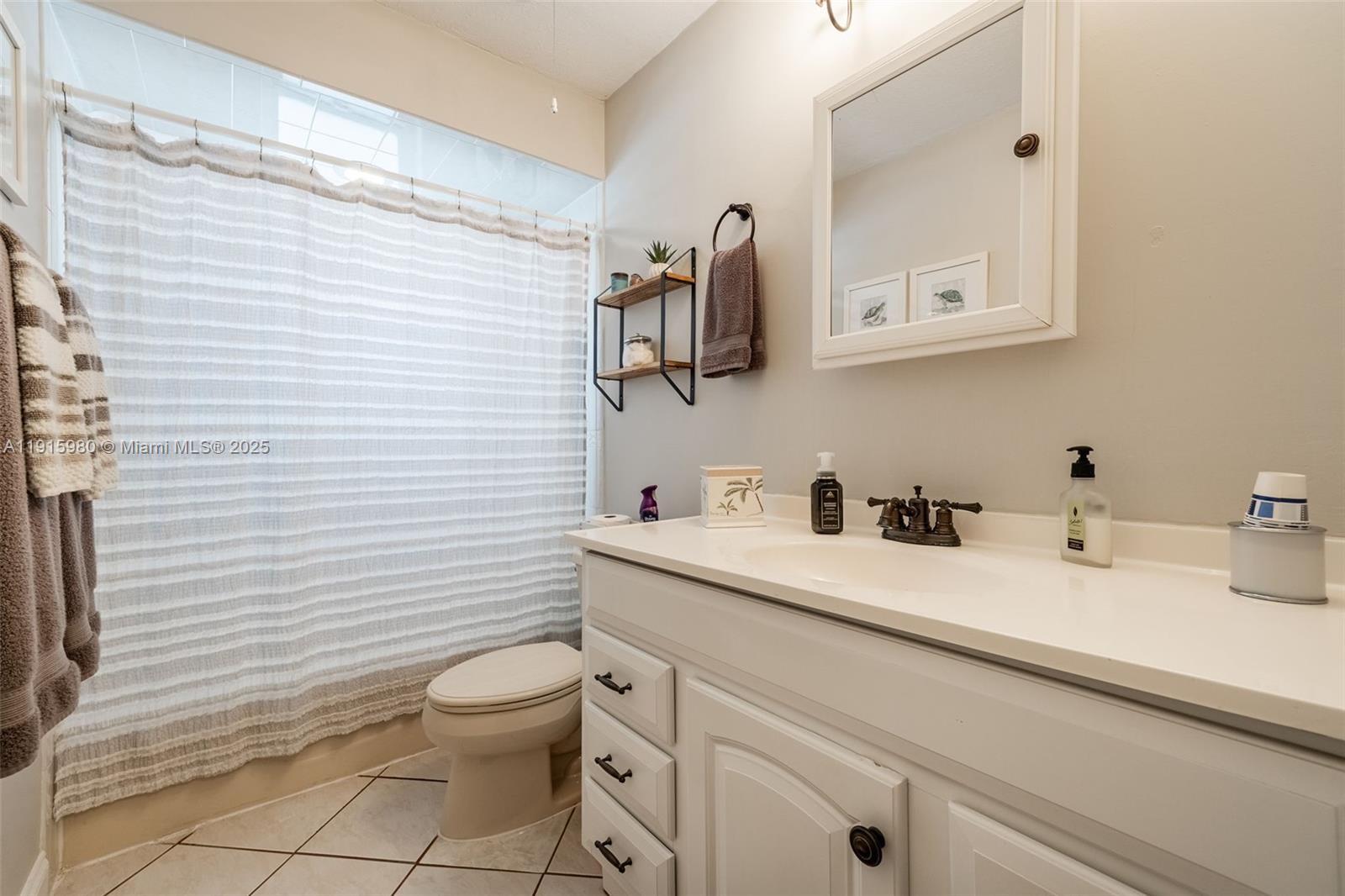 PALM ISLES - Residential