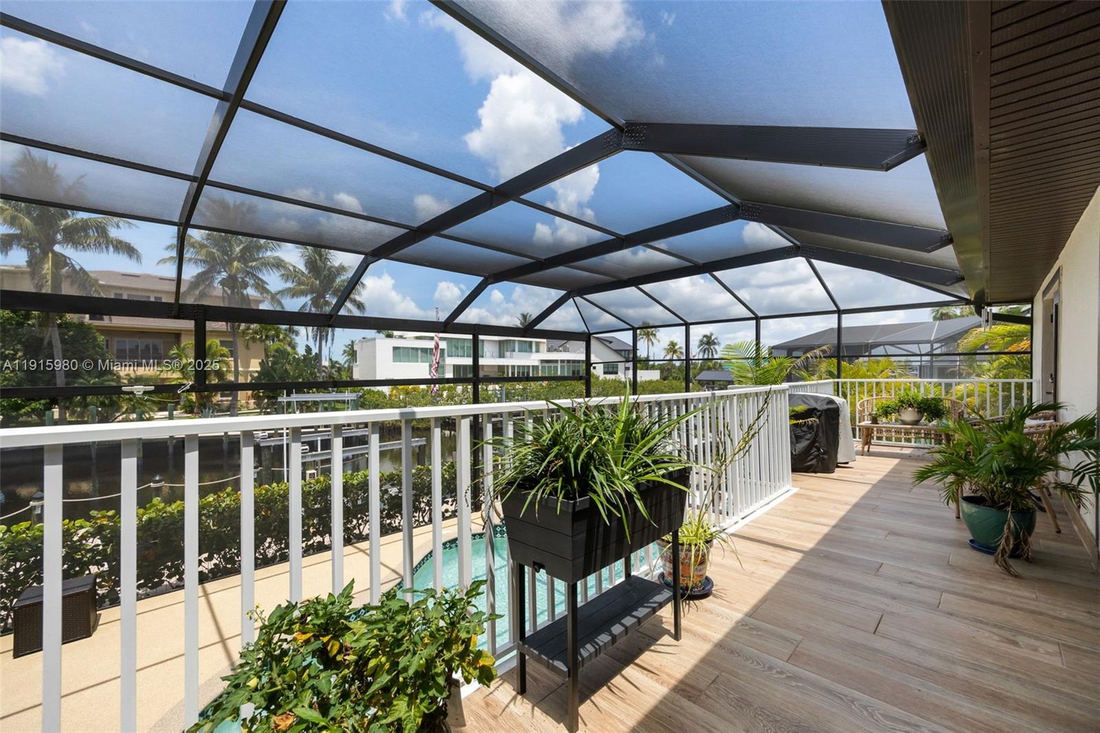 PALM ISLES - Residential