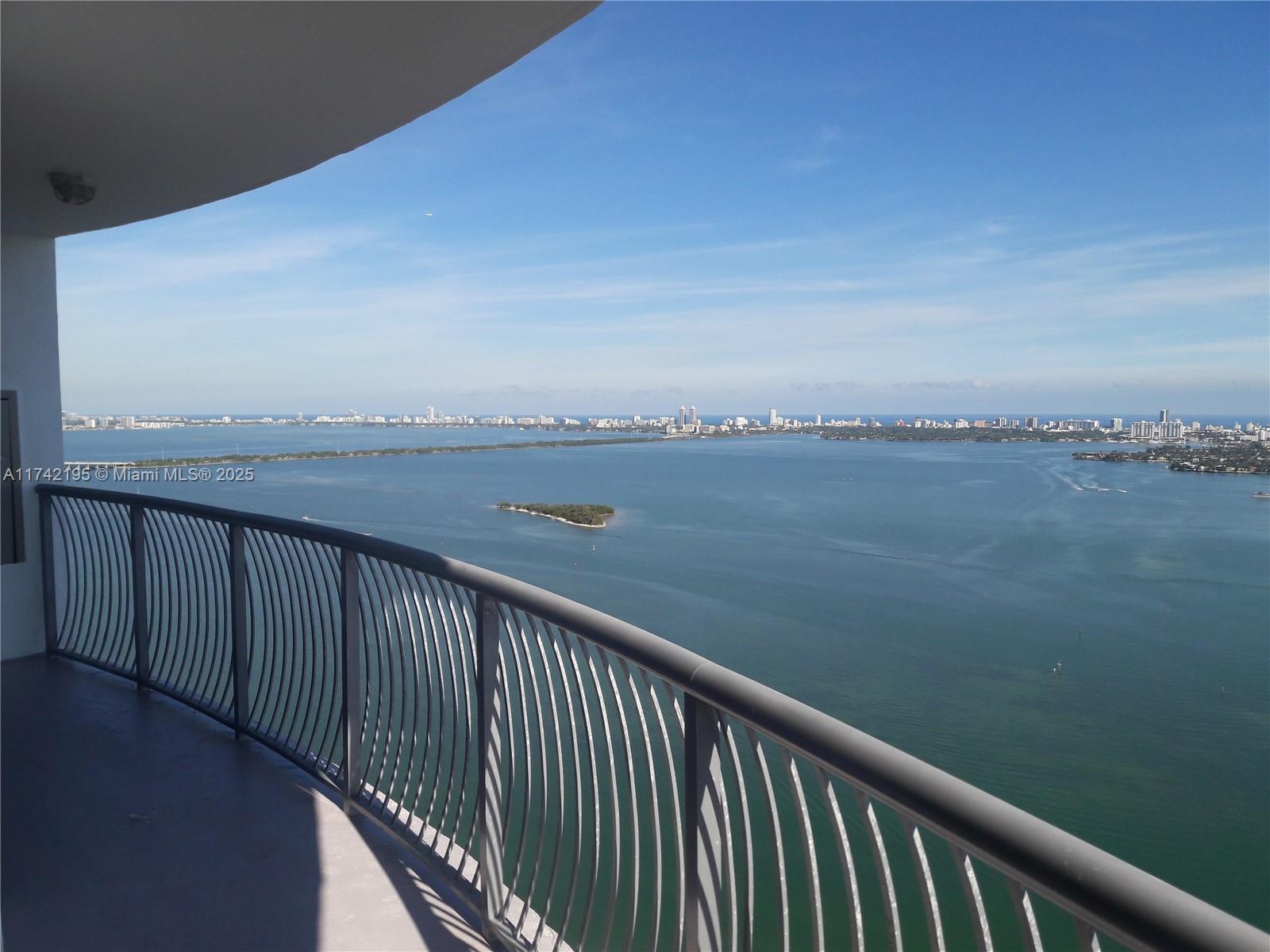 Rental Property at 1750 N Bayshore Dr 4402, Miami, Broward County, Florida - Bedrooms: 2 
Bathrooms: 2  - $4,050 MO.