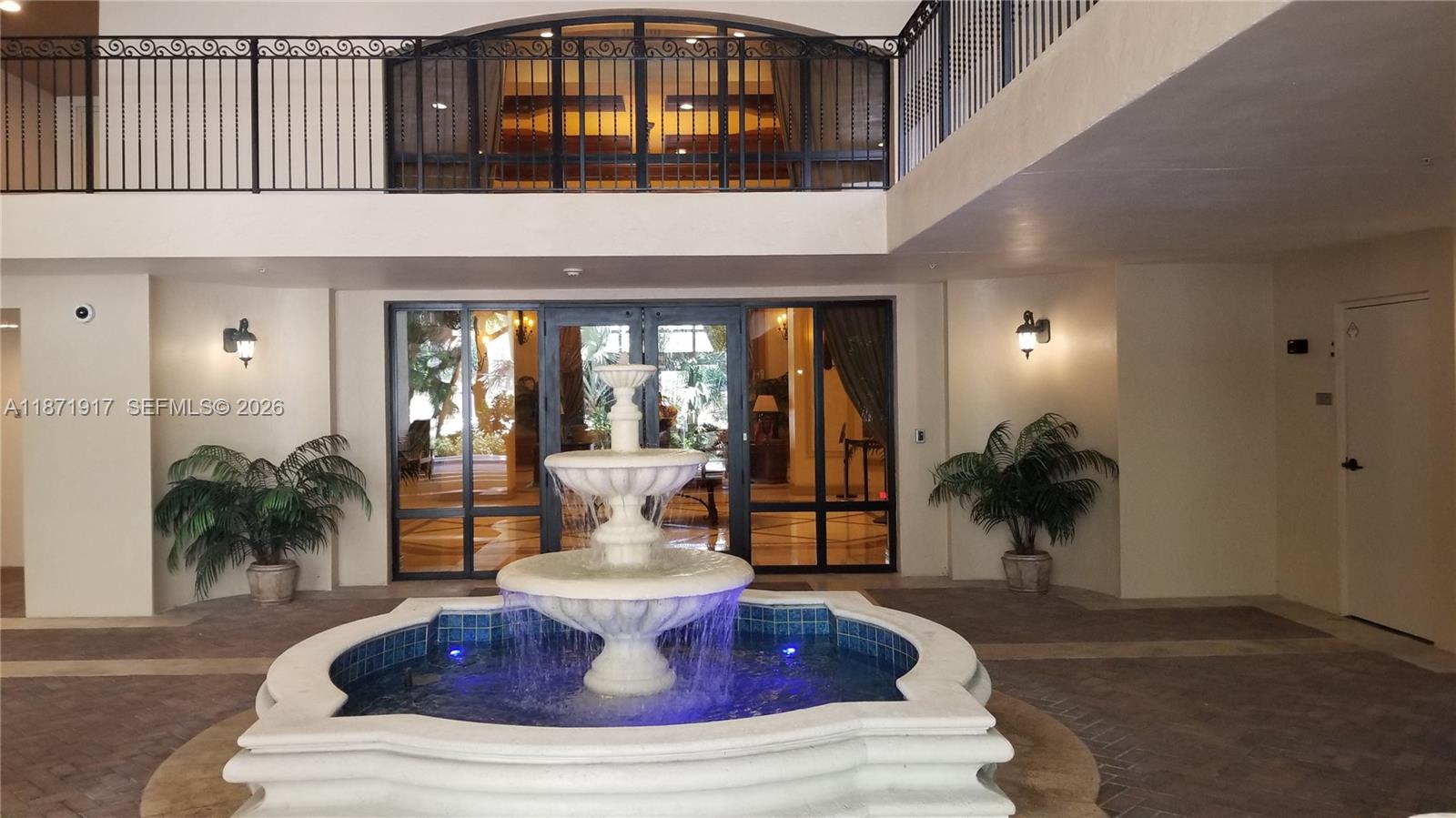 PUERTA DE PALMAS CONDO - Residential