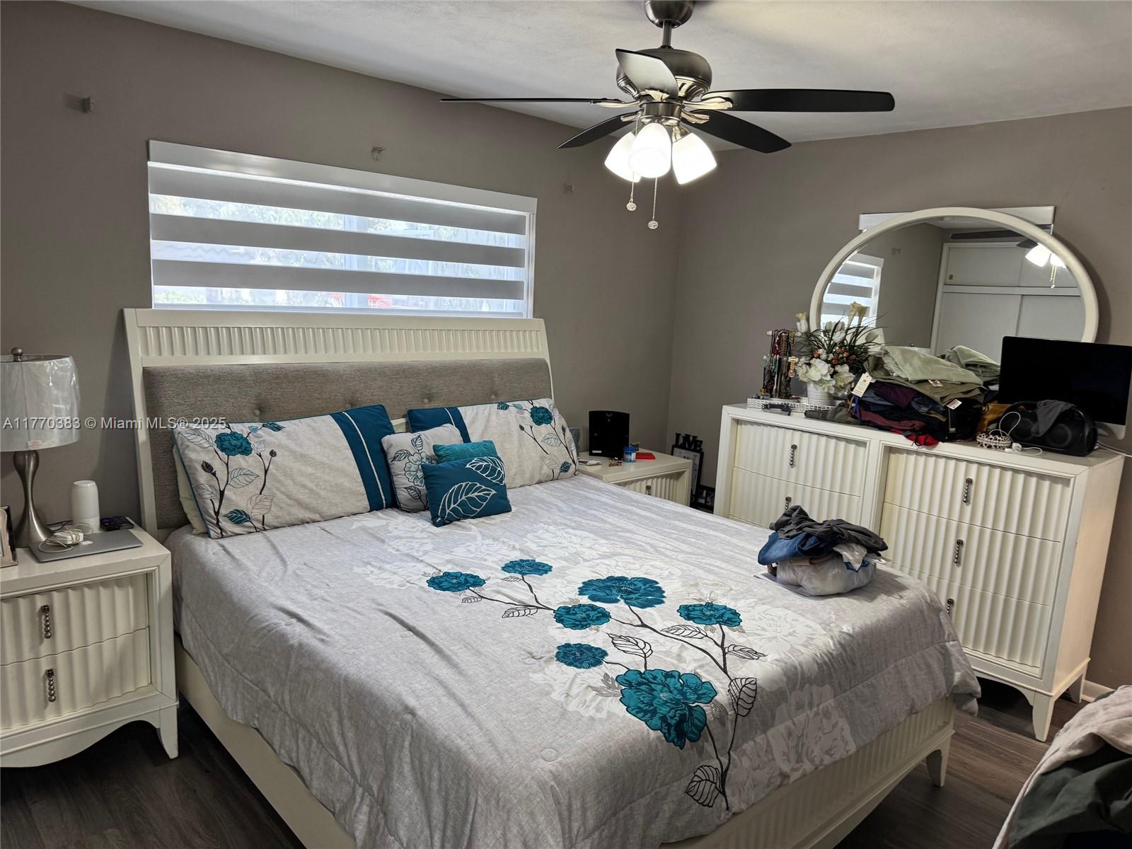 SO MIAMI HEIGHTS ADDN E - Residential