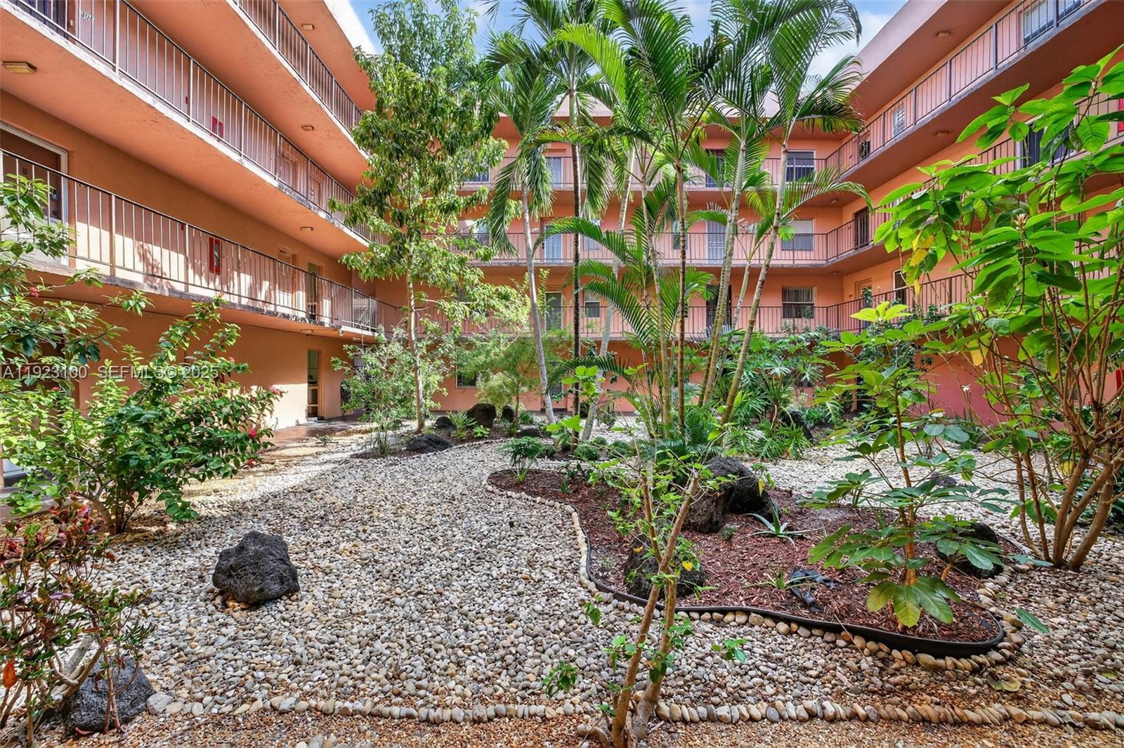 SOMERSET NO 4 CONDO - Residential