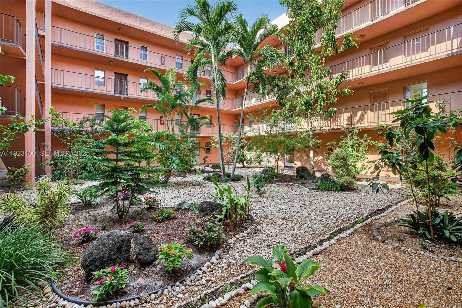 SOMERSET NO 4 CONDO - Residential