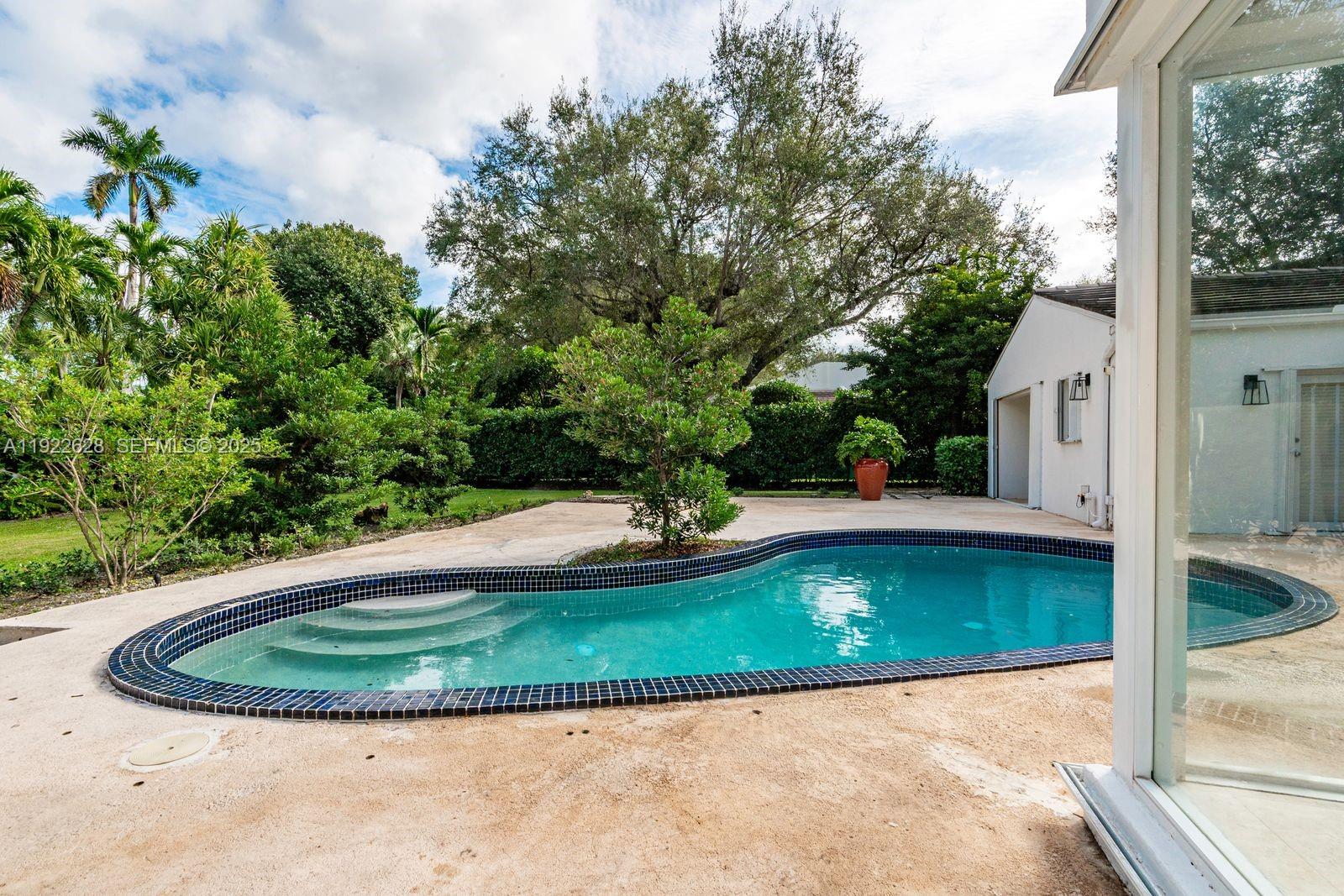 COCOPLUM SEC 1 - Residential