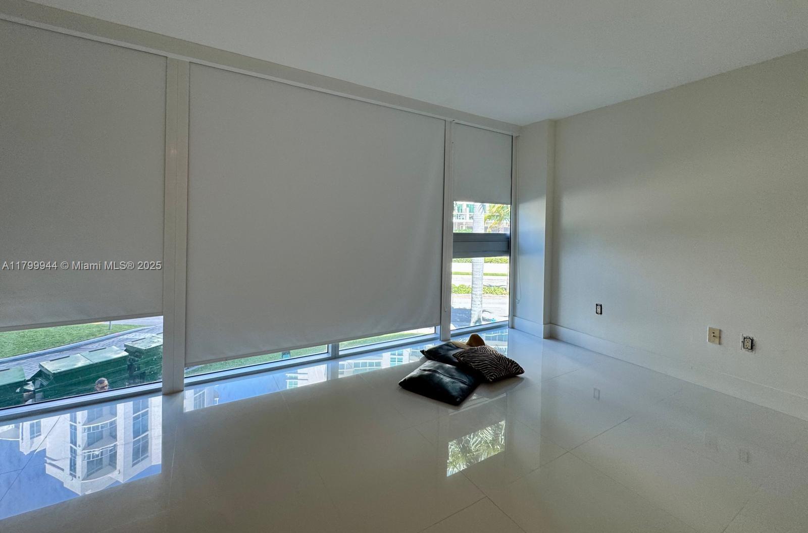 ARTECH RESIDENCES AT AVEN - Residential Lease