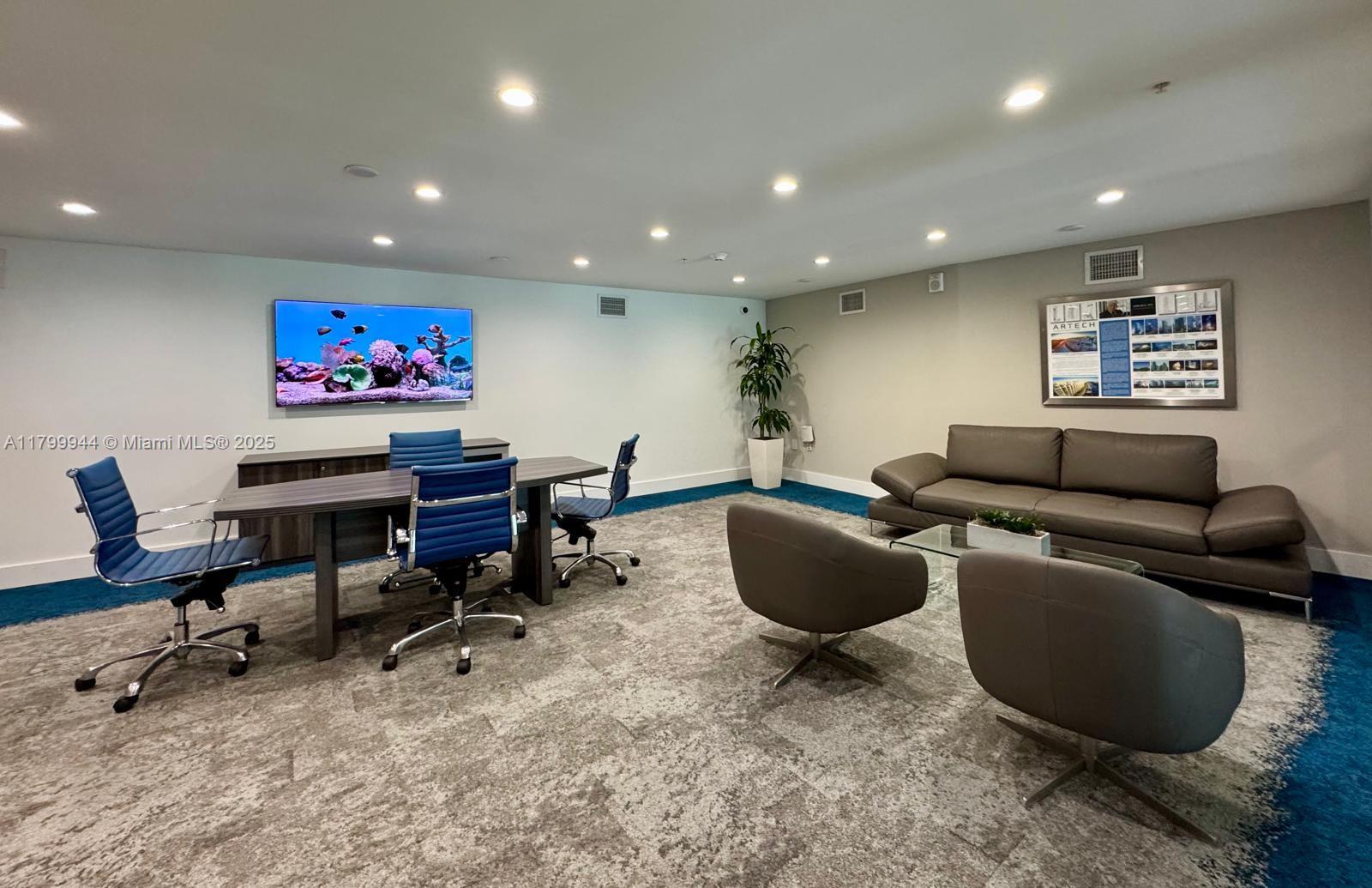 ARTECH RESIDENCES AT AVEN - Residential Lease