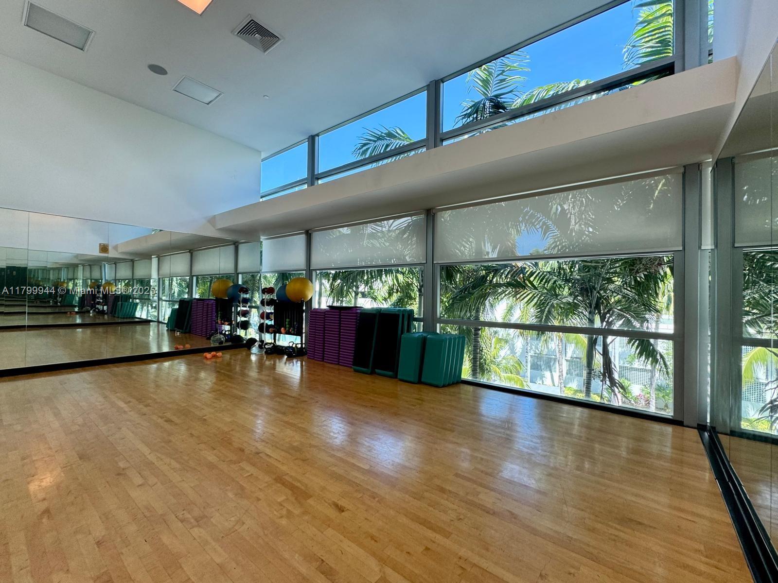 ARTECH RESIDENCES AT AVEN - Residential Lease