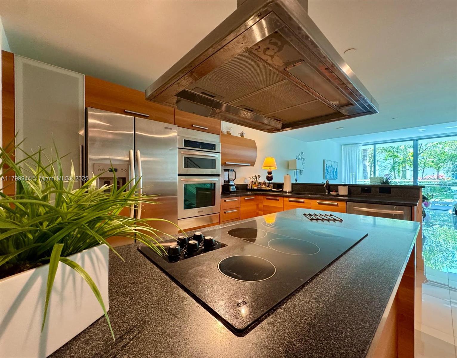 ARTECH RESIDENCES AT AVEN - Residential Lease