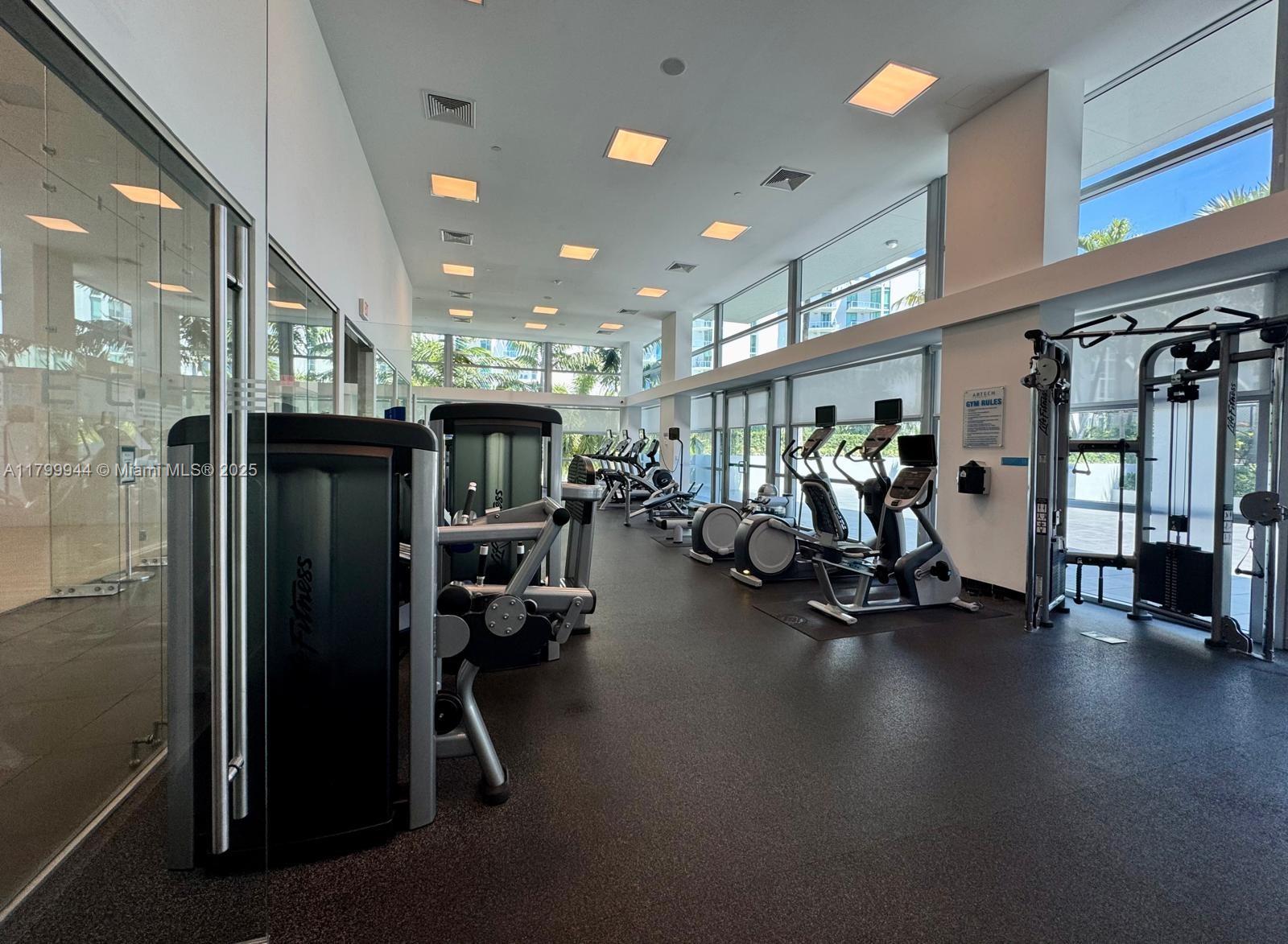 ARTECH RESIDENCES AT AVEN - Residential Lease