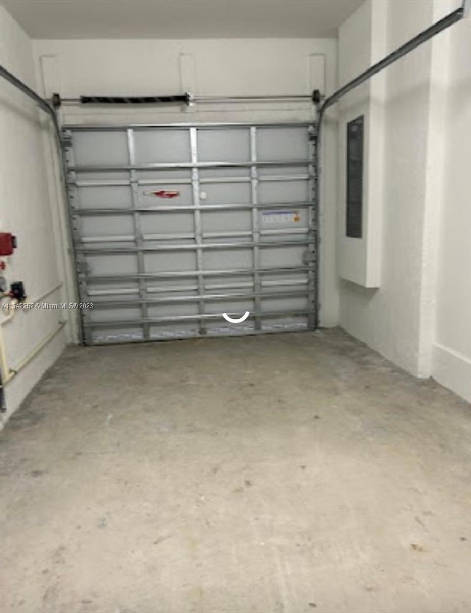 Photo 18 of 23 of 203 SW 159th Ter townhome