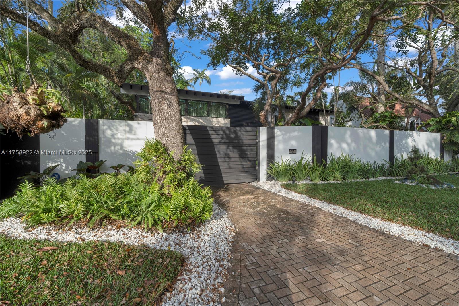 BALDWIN BLUFF - Residential