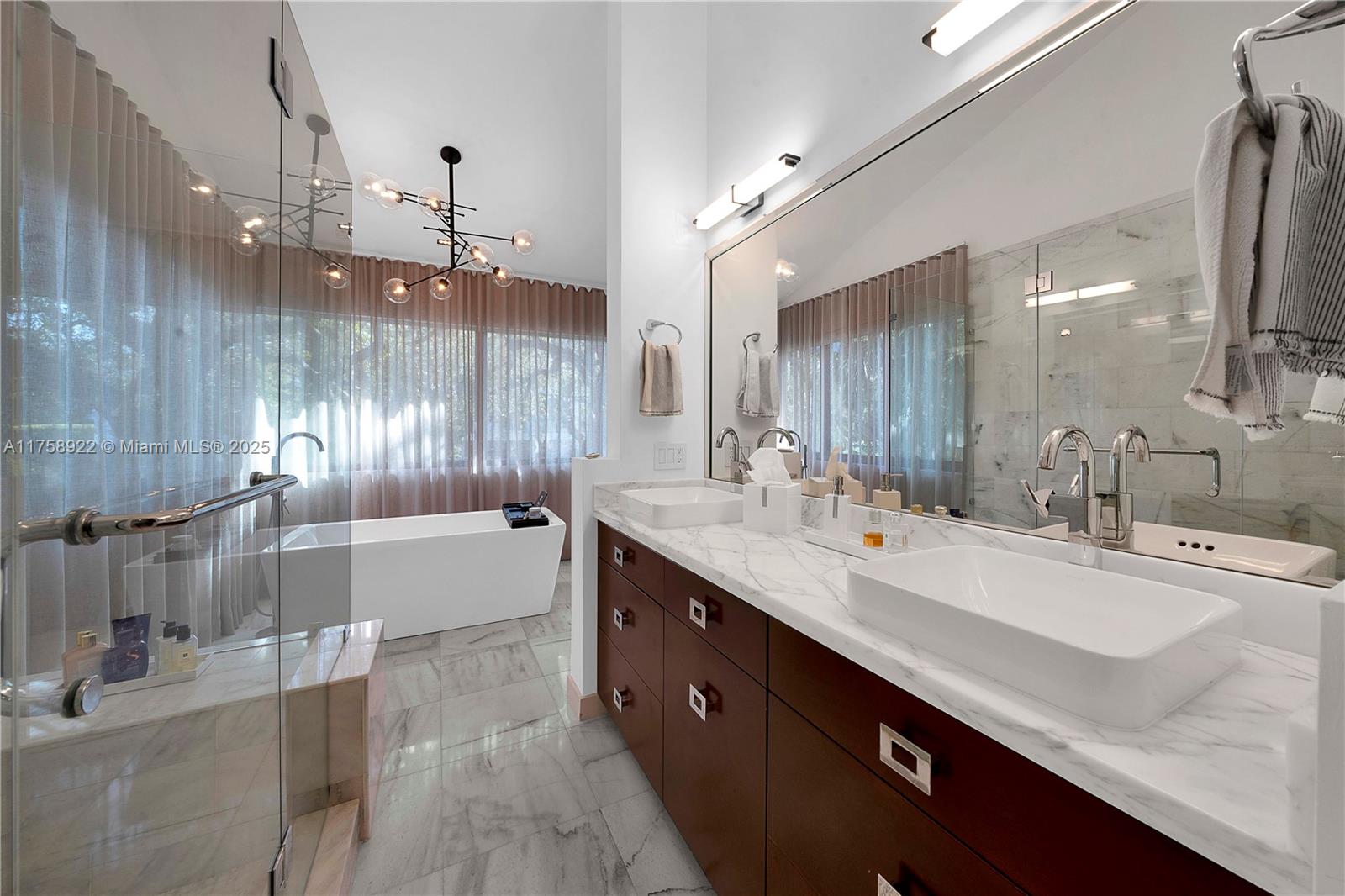 BALDWIN BLUFF - Residential