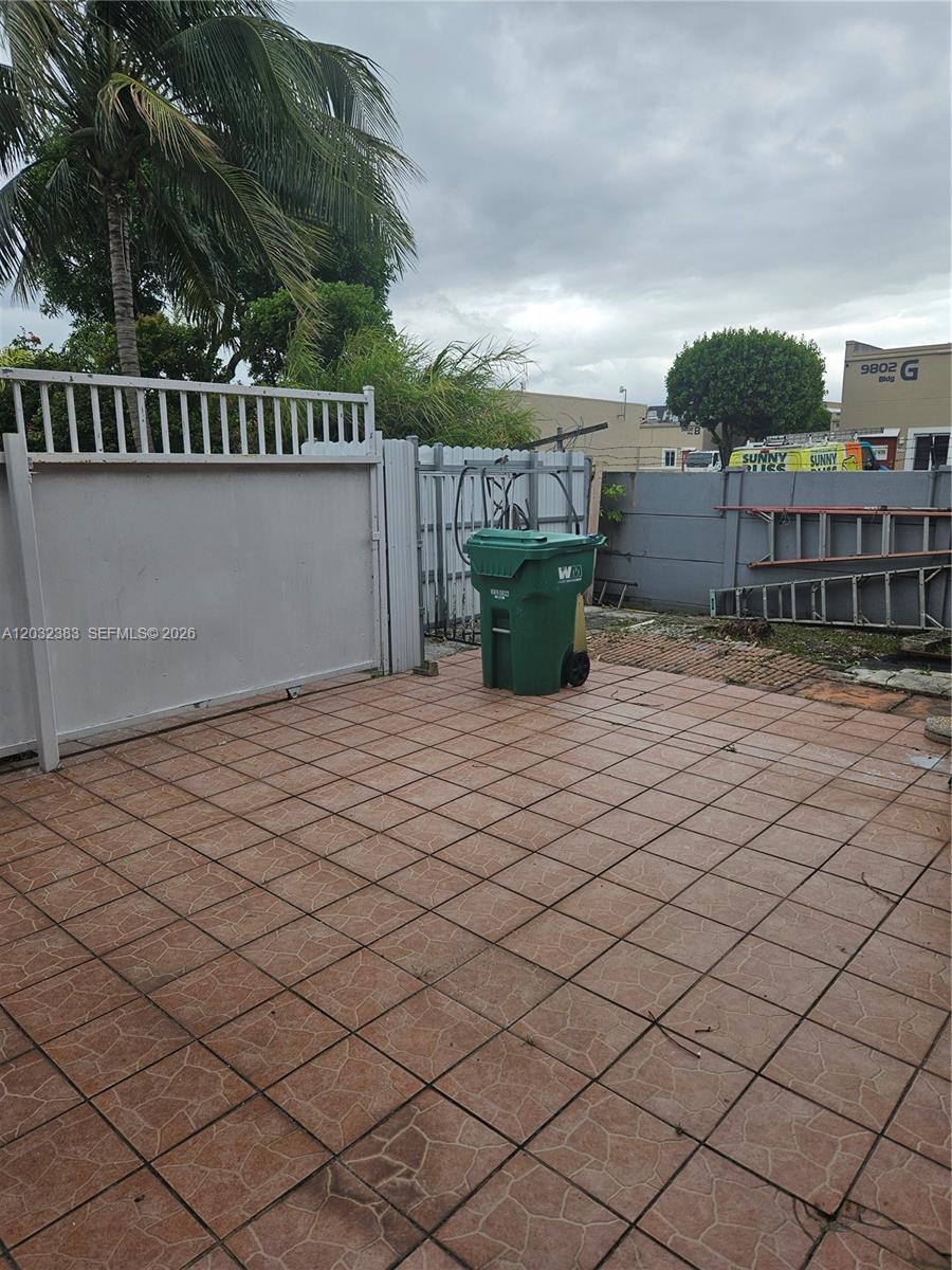9890 NW 80th Pl 2122