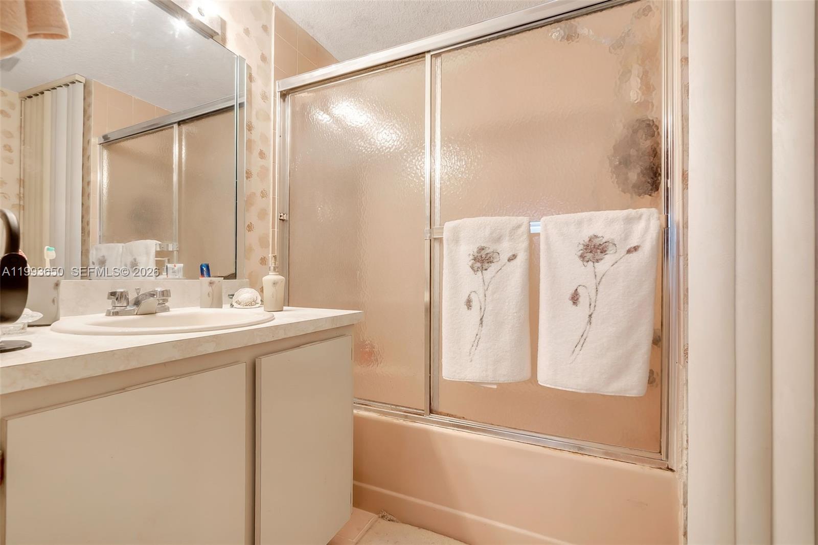 SHEMART VILLAS CONDO - Residential