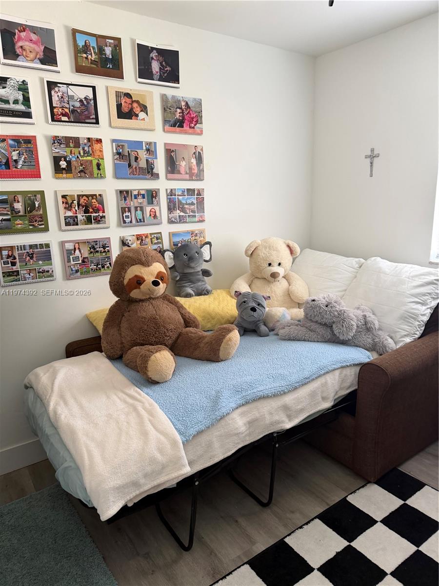 COLLIER ESTATES 2ND ADD - Residential