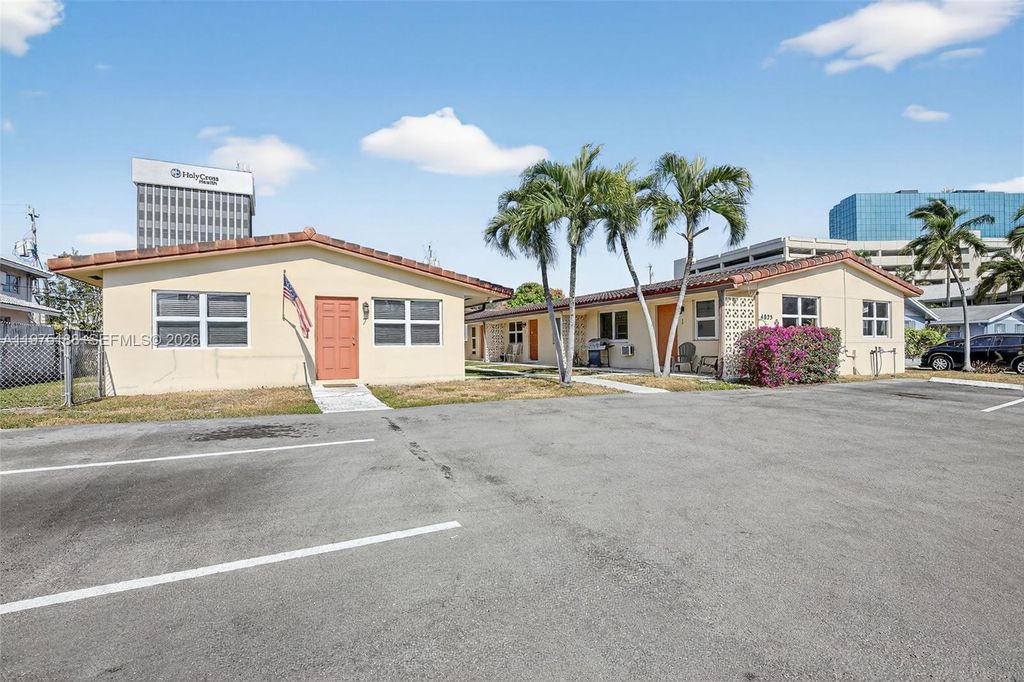 Photo of 4825 NE 23rd Ave #1-7, Fort Lauderdale, FL 33308 (MLS # A11975188)