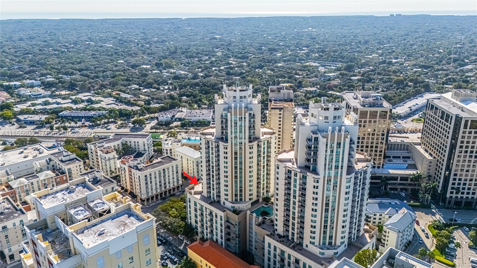 METROPOLIS I AT DADELAND - Residential