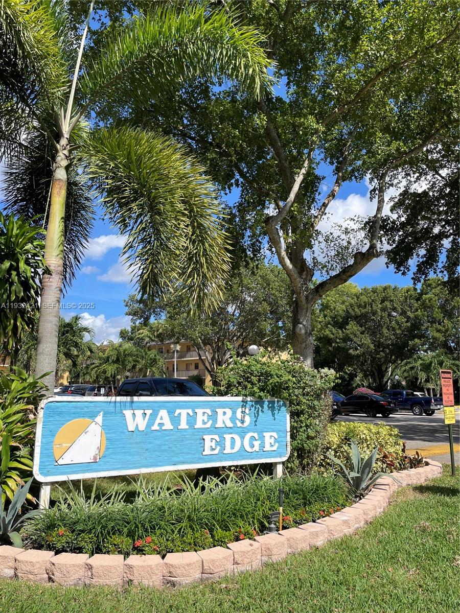 WATERS EDGE OF CORAL SPRI - Residential Lease
