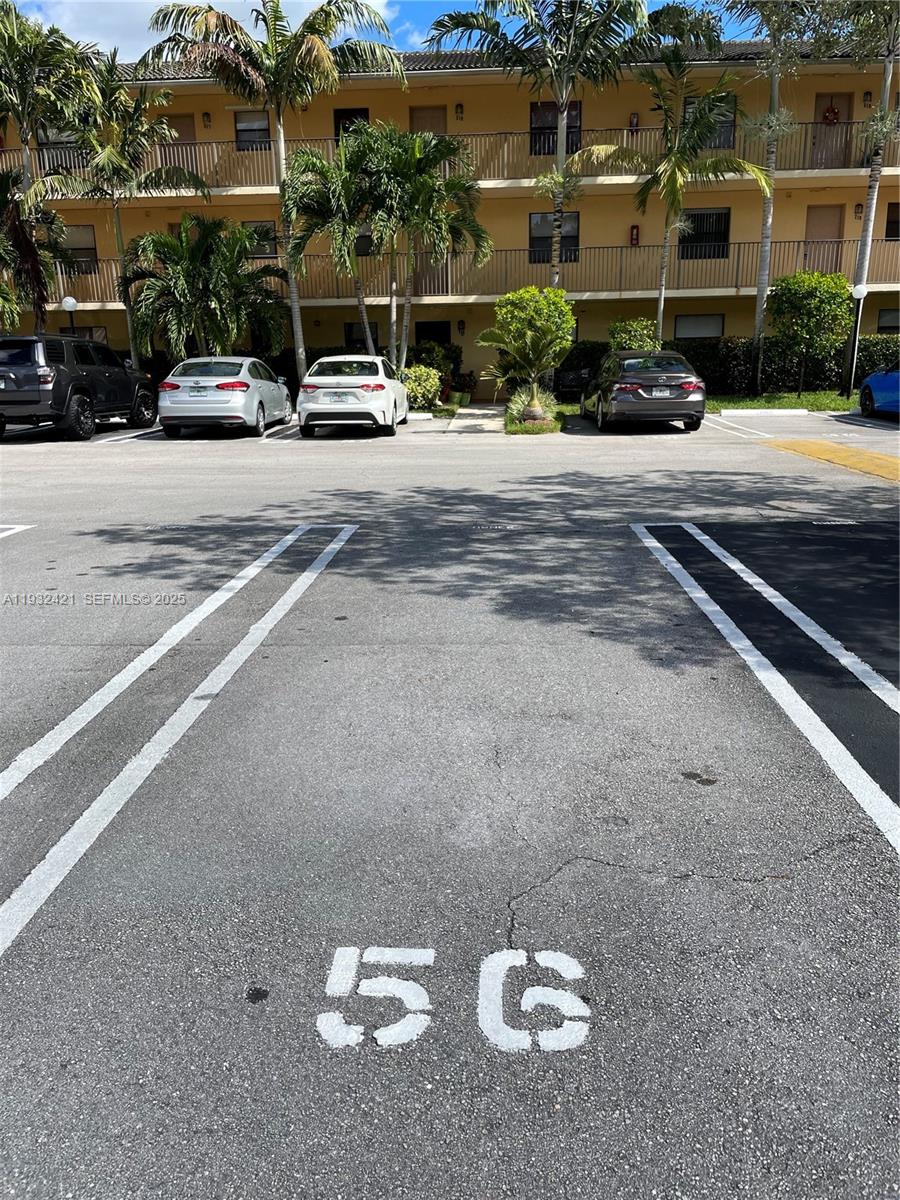 WATERS EDGE OF CORAL SPRI - Residential Lease