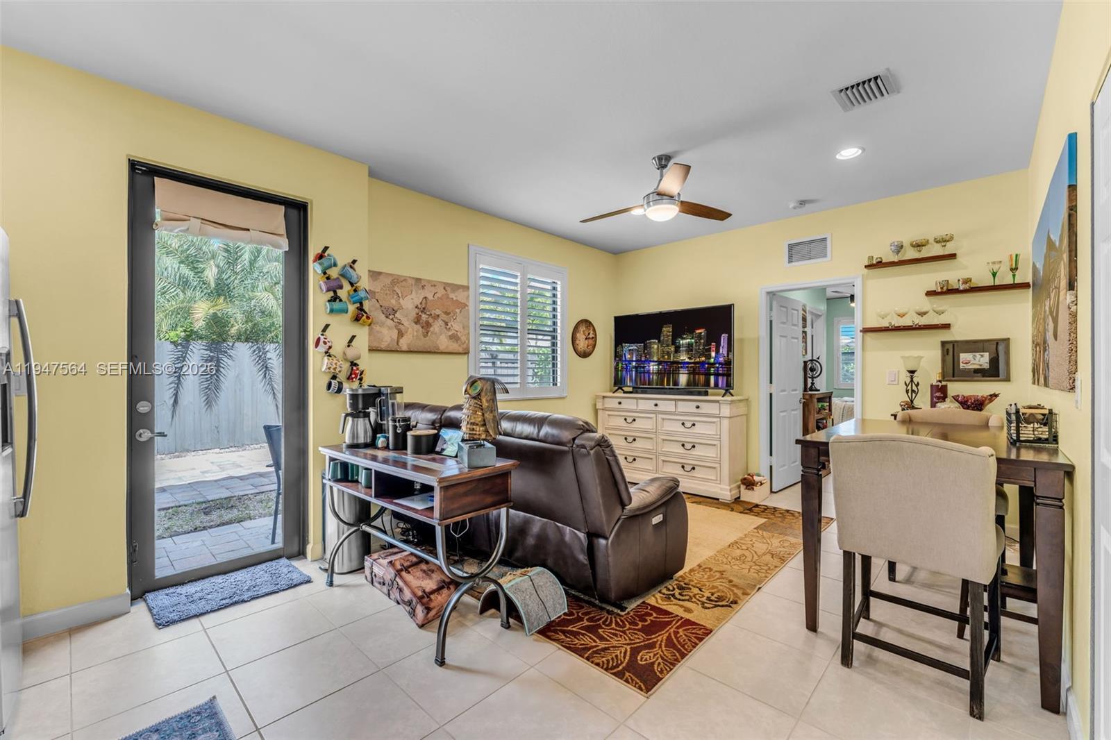 VENETIAN PARC WEST - Residential