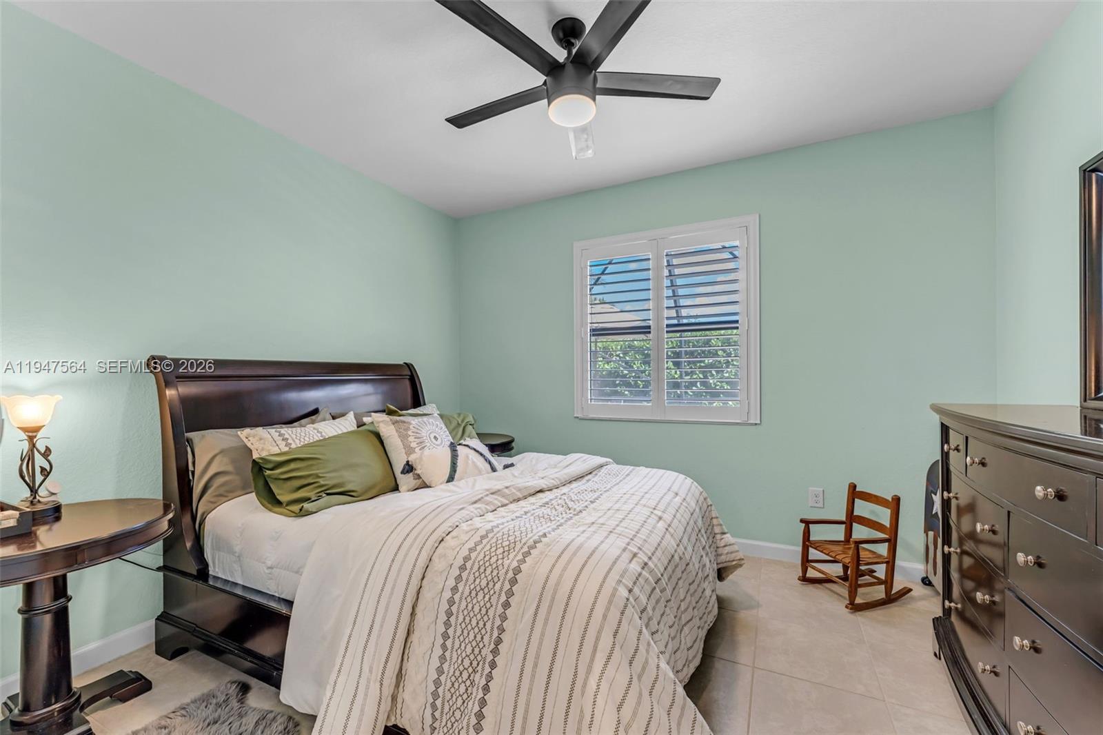 VENETIAN PARC WEST - Residential