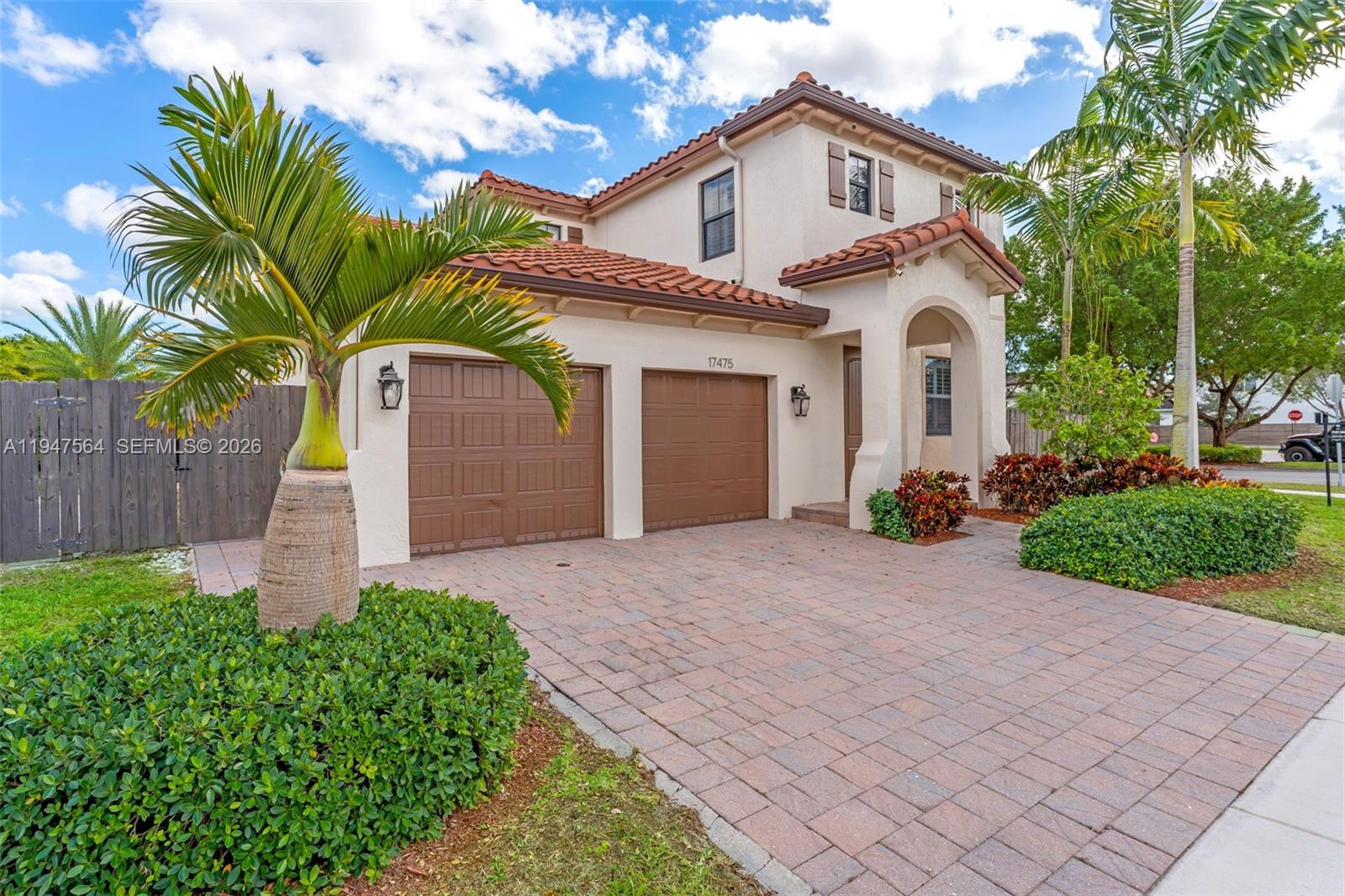 VENETIAN PARC WEST - Residential