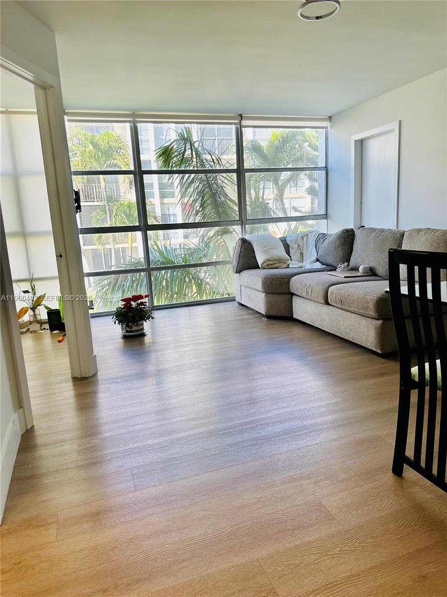 DESOTO PARK CONDO - Residential