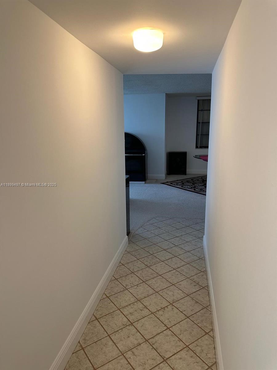 3900 N Hills Dr 310
