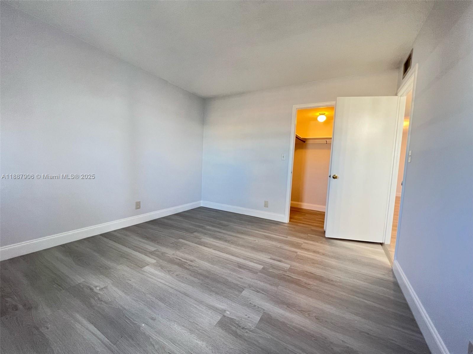 MEADOWBROOK TOWERS CONDO - Residential