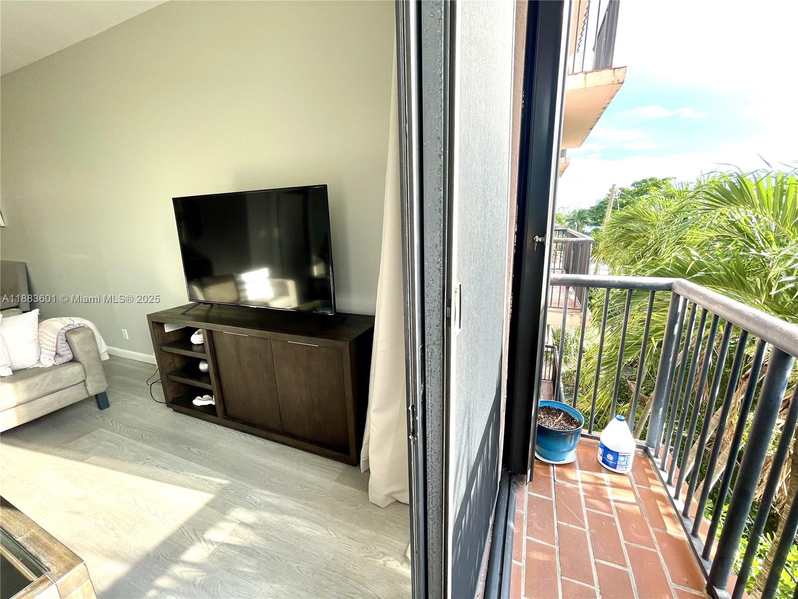 ATLANTIC ROSE CONDO - Residential