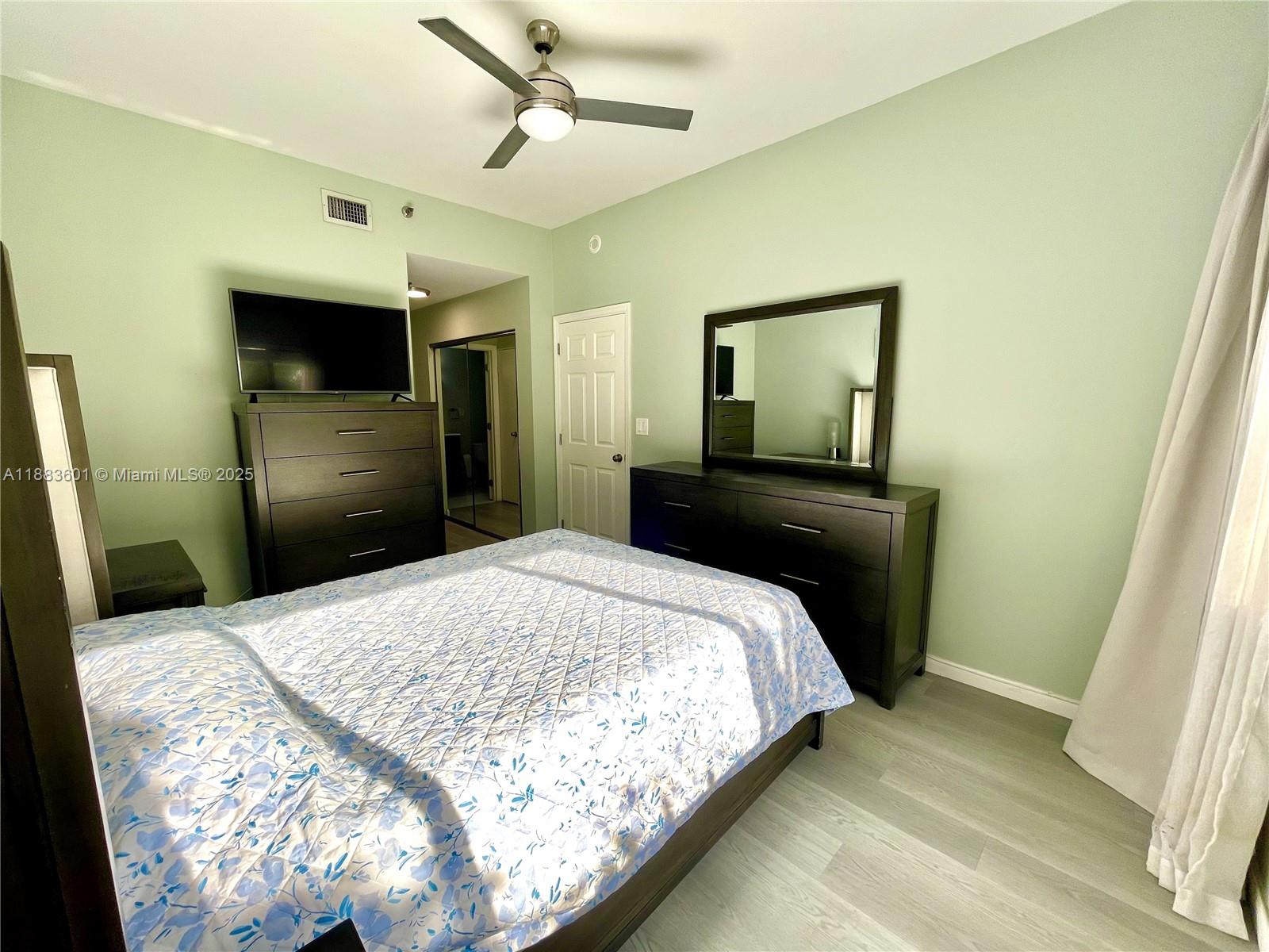 ATLANTIC ROSE CONDO - Residential