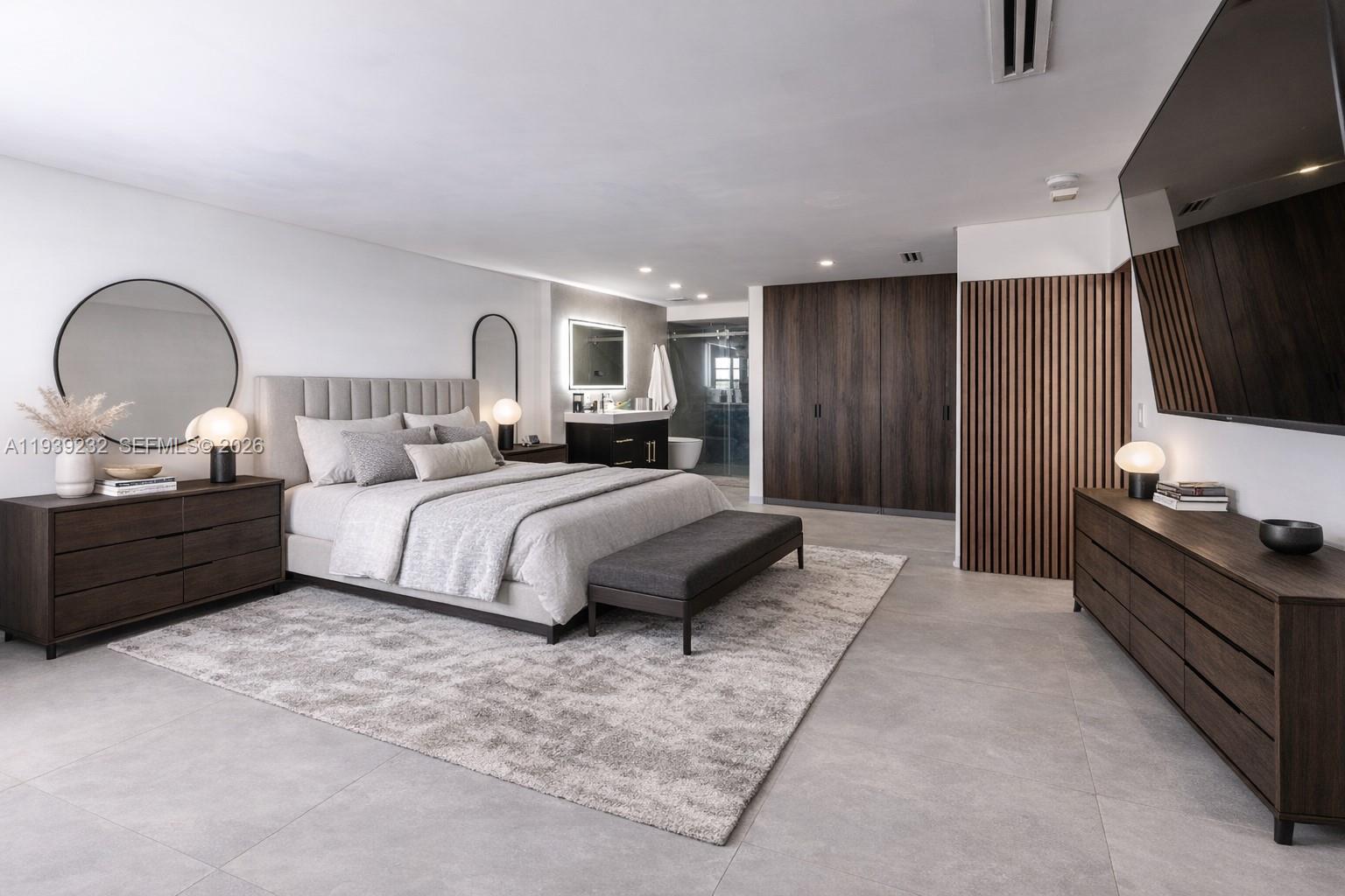 CARIBBEAN HOUSE CONDO - Residential