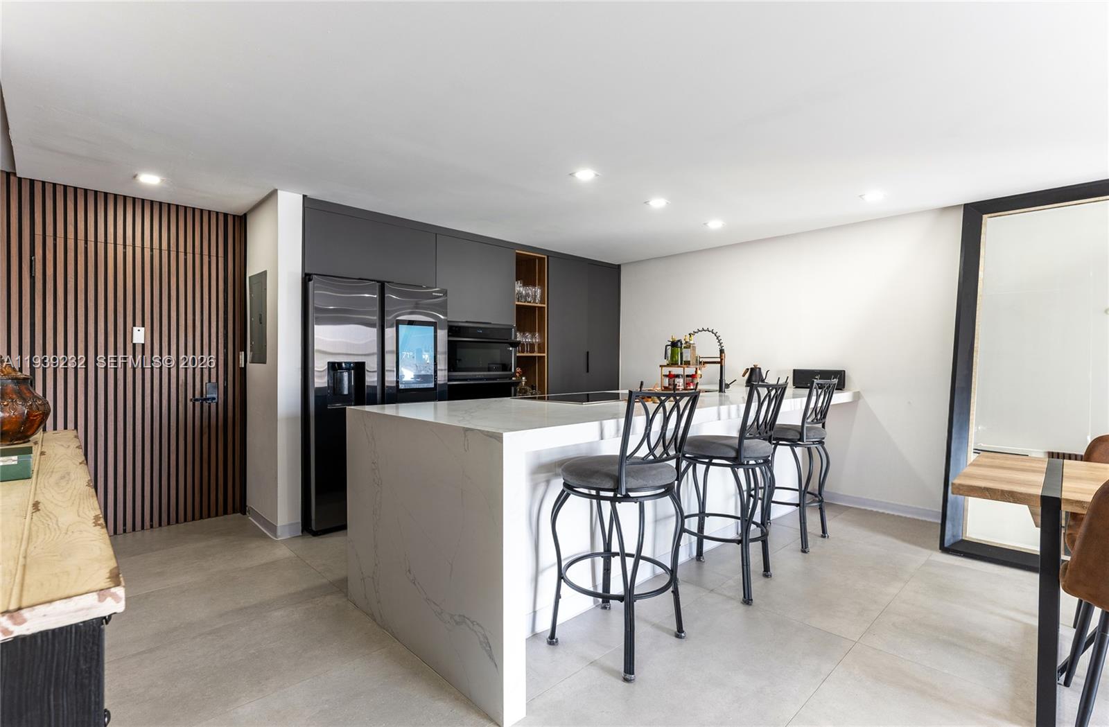 3665 NE 167th St 207