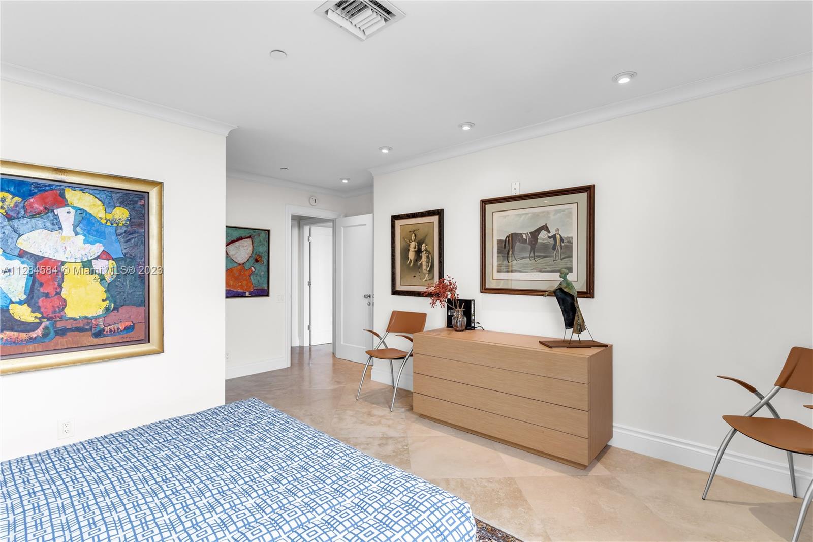 THE EMERALDBAY @ KEY COLO - Residential