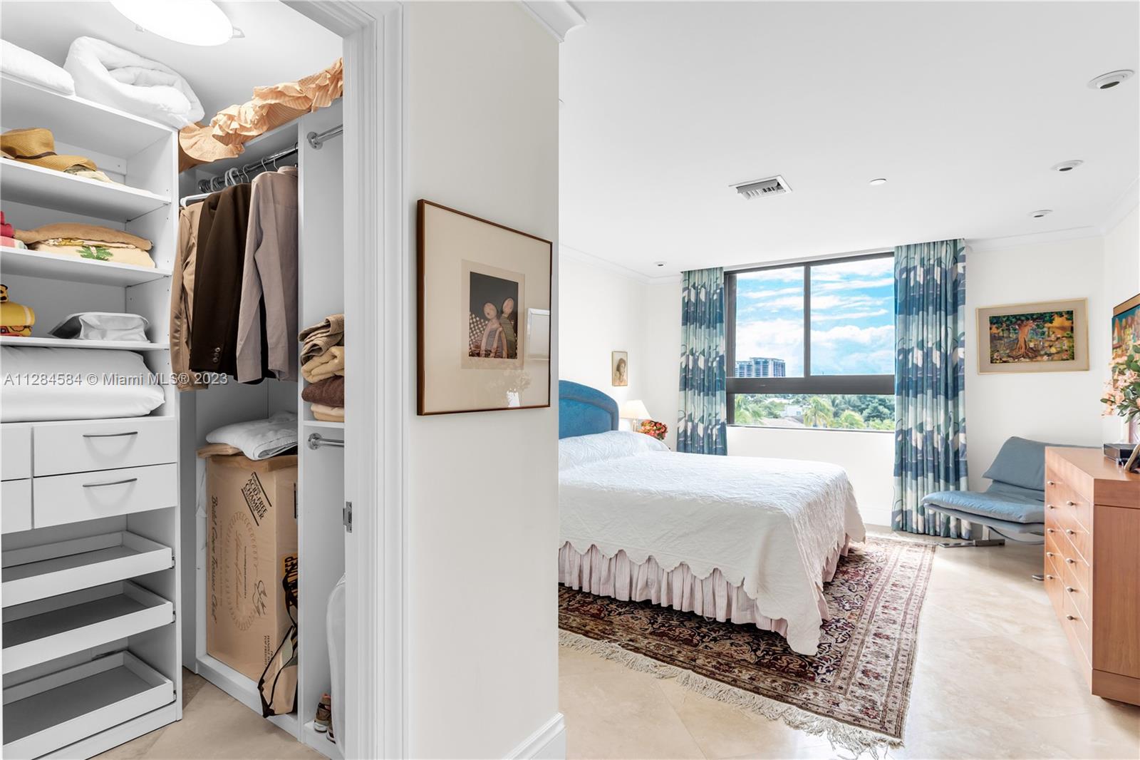 THE EMERALDBAY @ KEY COLO - Residential